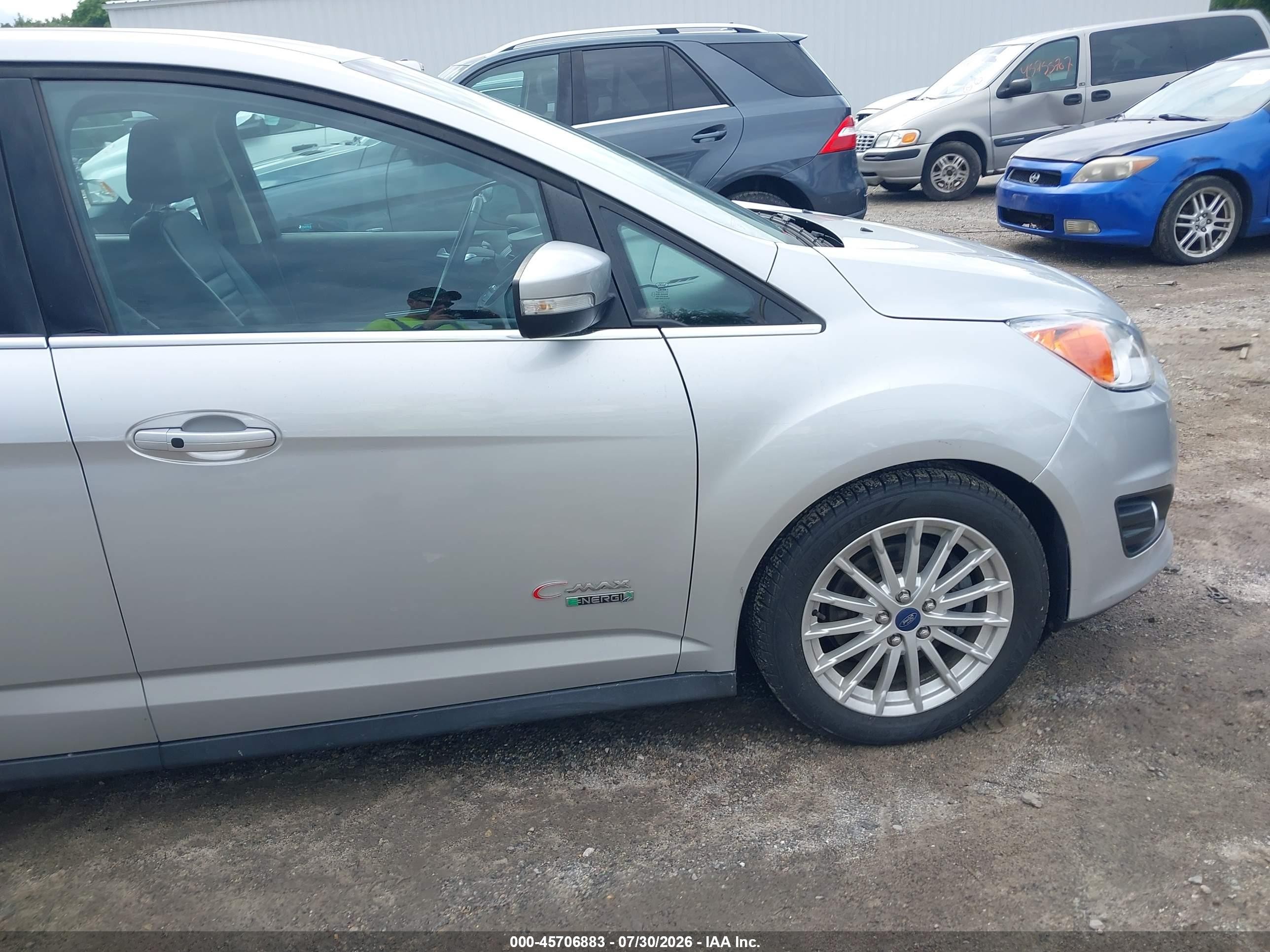 2015 Ford C-max Energi Sel Silver vin: 1FADP5CU8FL122045