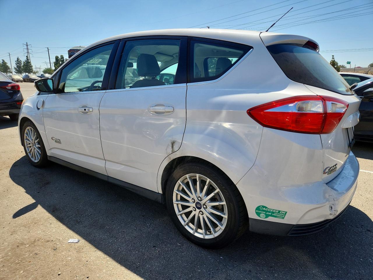 2013 Ford C-max Premium White vin: 1FADP5CU9DL521320