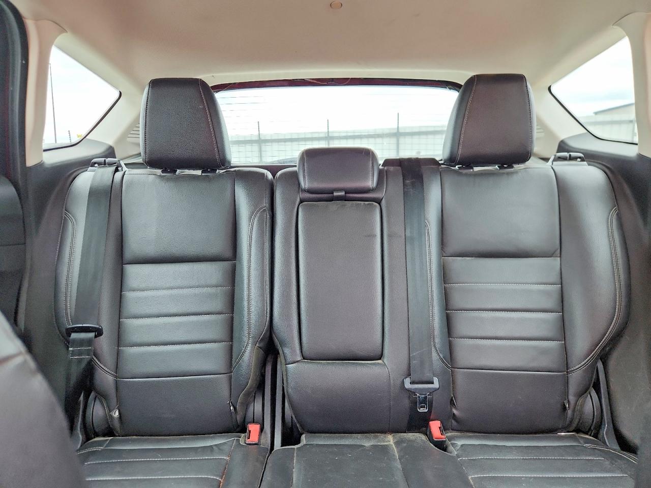 2013 Ford C-max Premium Красный vin: 1FADP5CU9DL552048