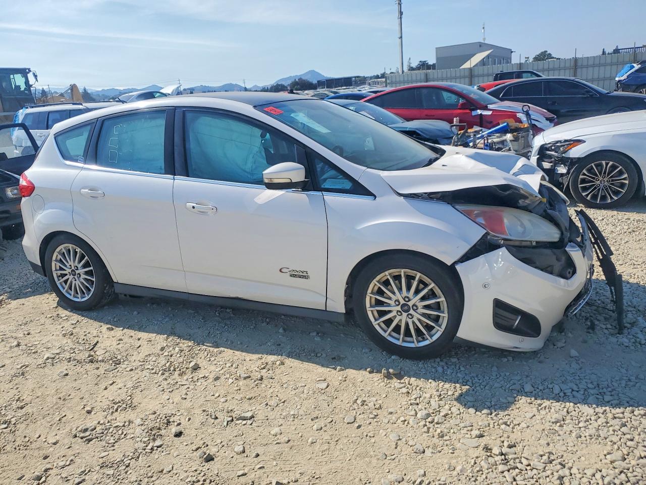 2014 Ford C-max Premium White vin: 1FADP5CU9EL507032