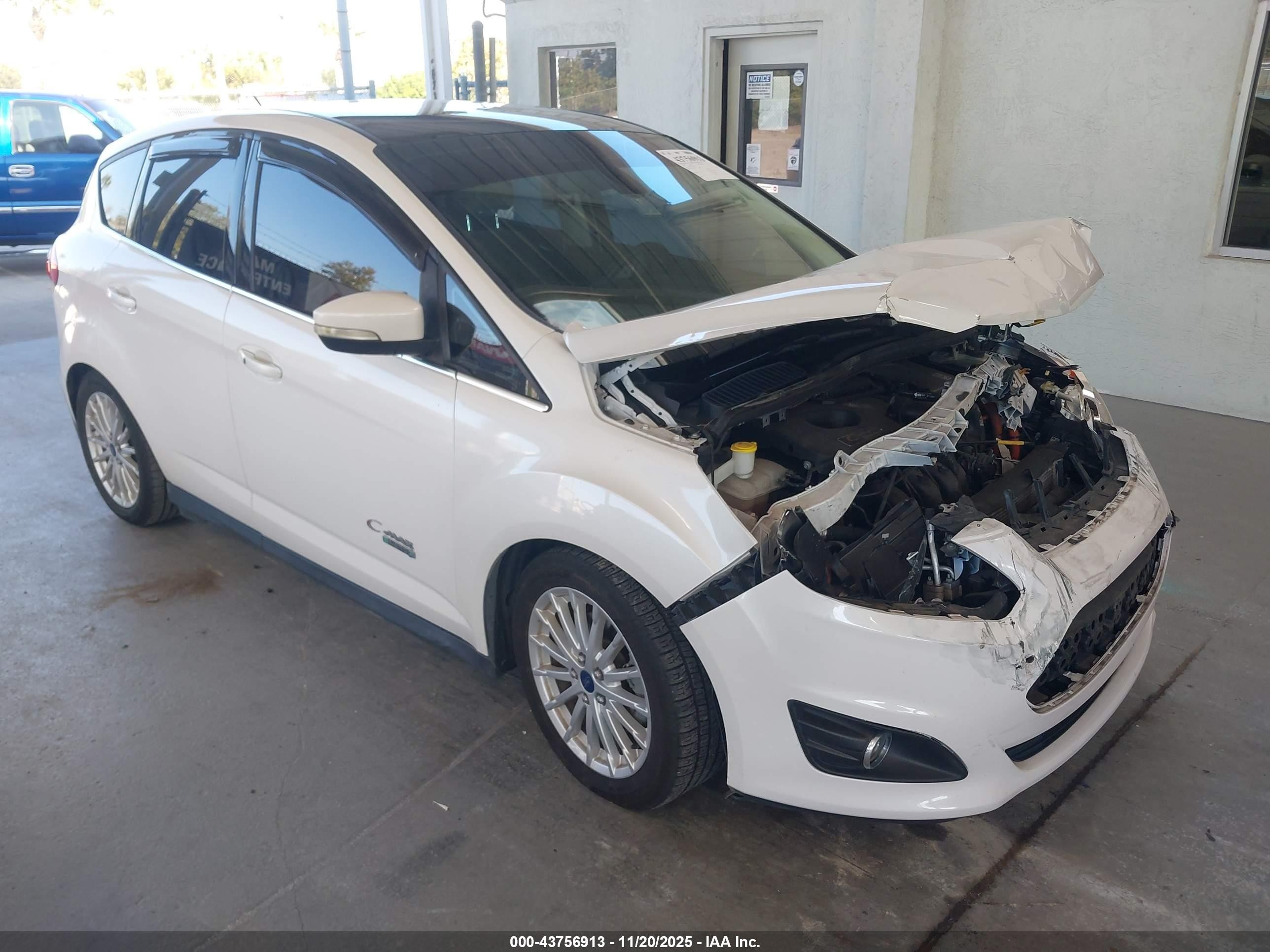 2014 Ford C-max Energi Sel White vin: 1FADP5CU9EL520752