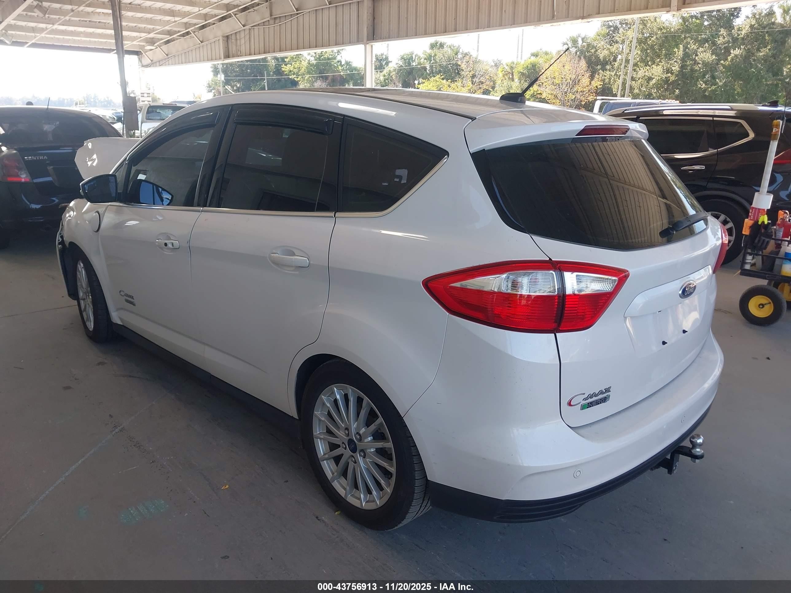 2014 Ford C-max Energi Sel White vin: 1FADP5CU9EL520752