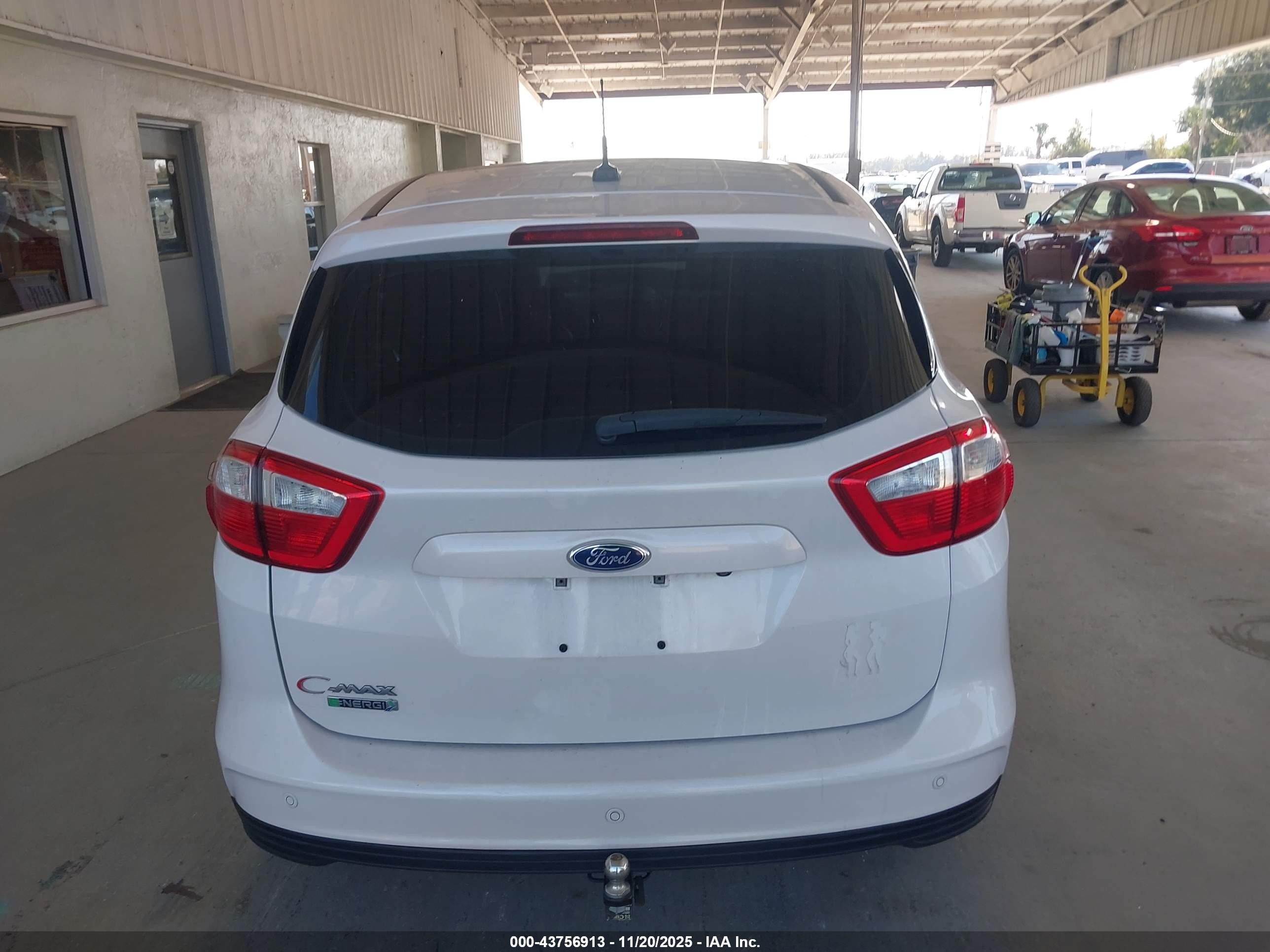2014 Ford C-max Energi Sel White vin: 1FADP5CU9EL520752