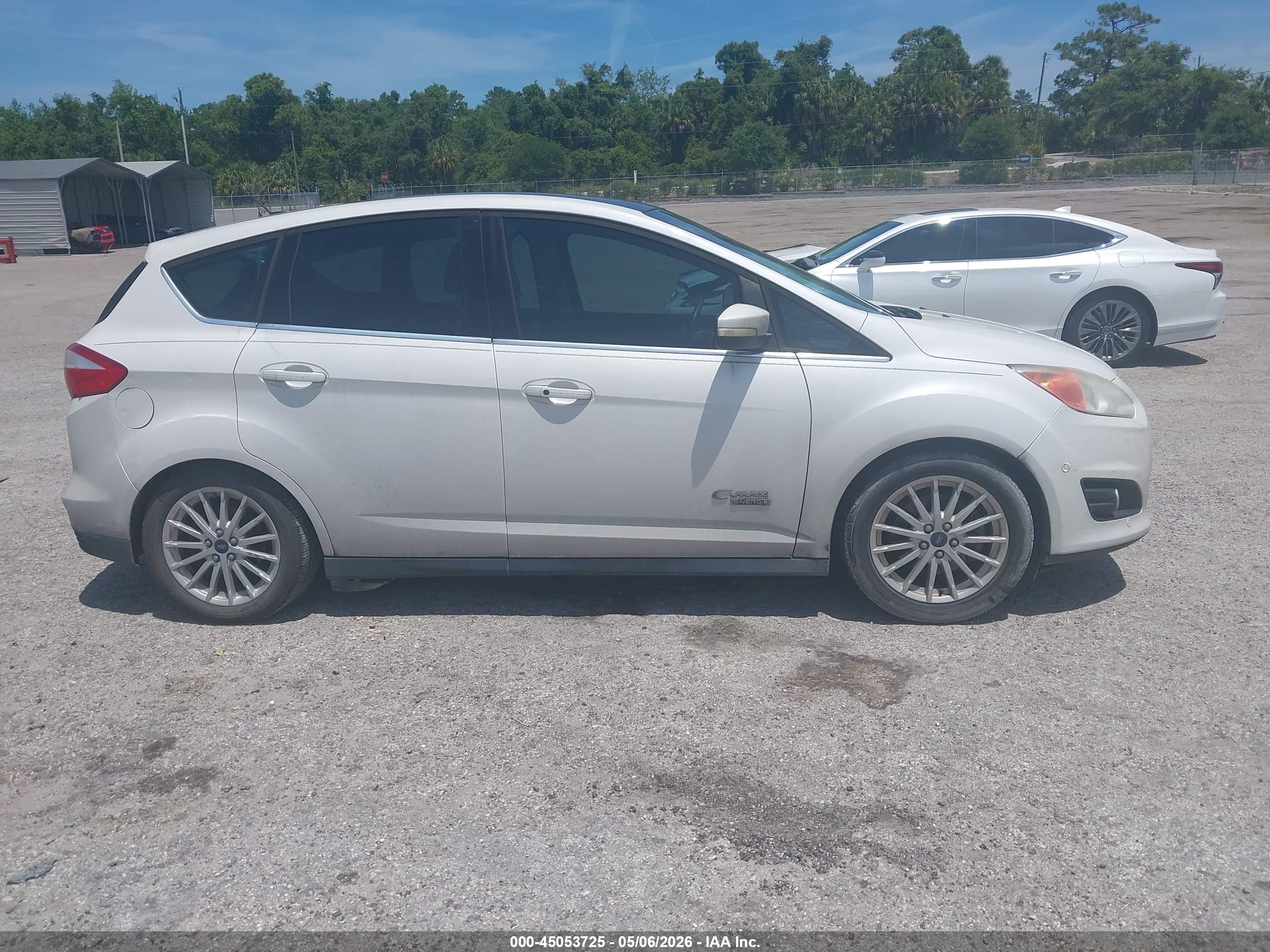 2015 Ford C-max Energi Sel White vin: 1FADP5CU9FL108588