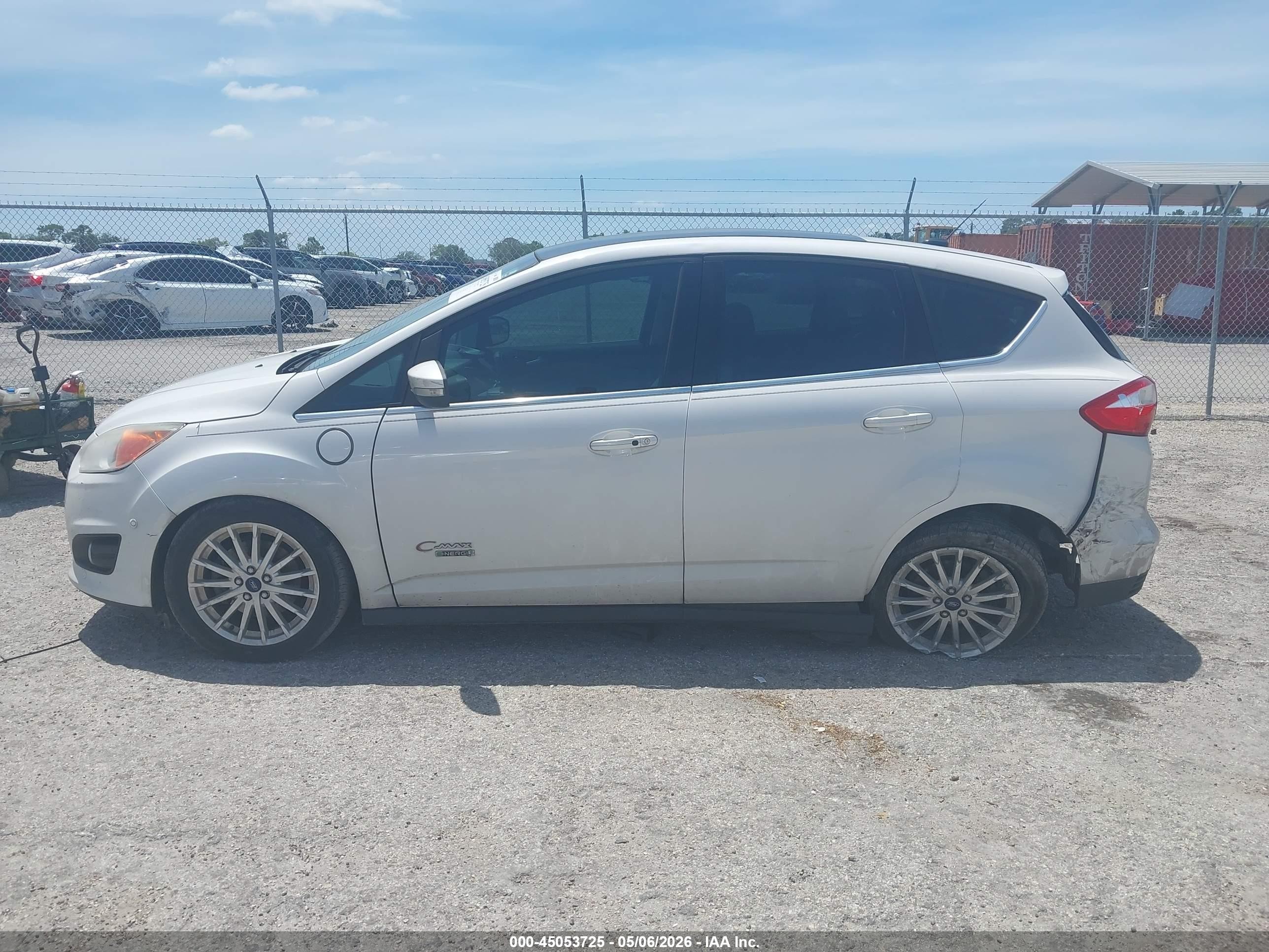 2015 Ford C-max Energi Sel White vin: 1FADP5CU9FL108588