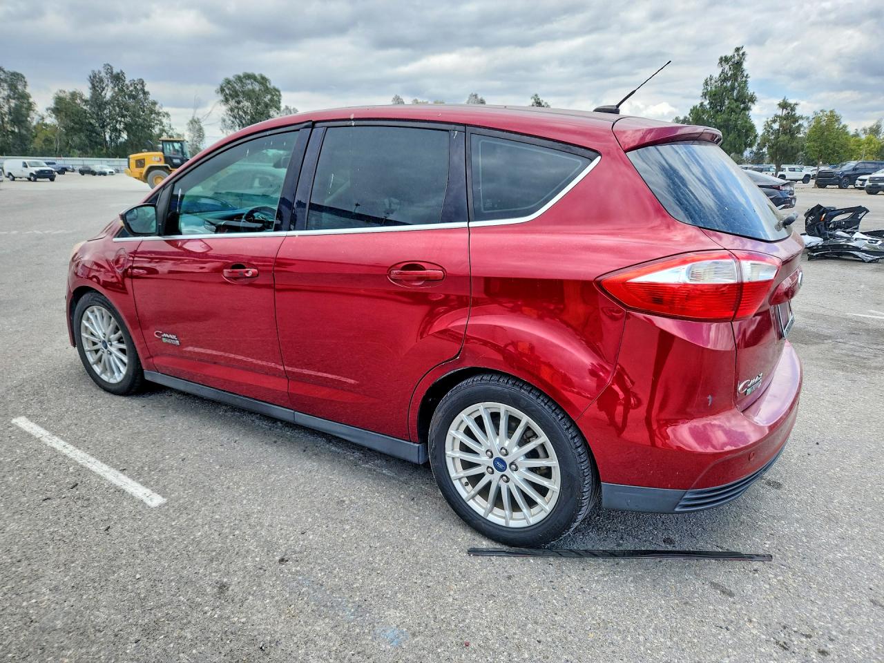 2013 Ford C-max Premium Red vin: 1FADP5CUXDL516496