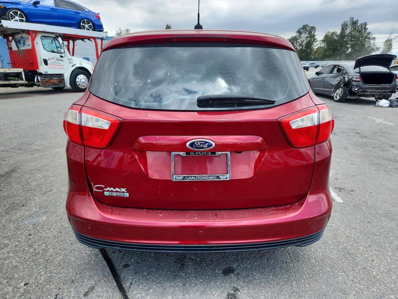 2013 Ford C-max Premium Red vin: 1FADP5CUXDL516496