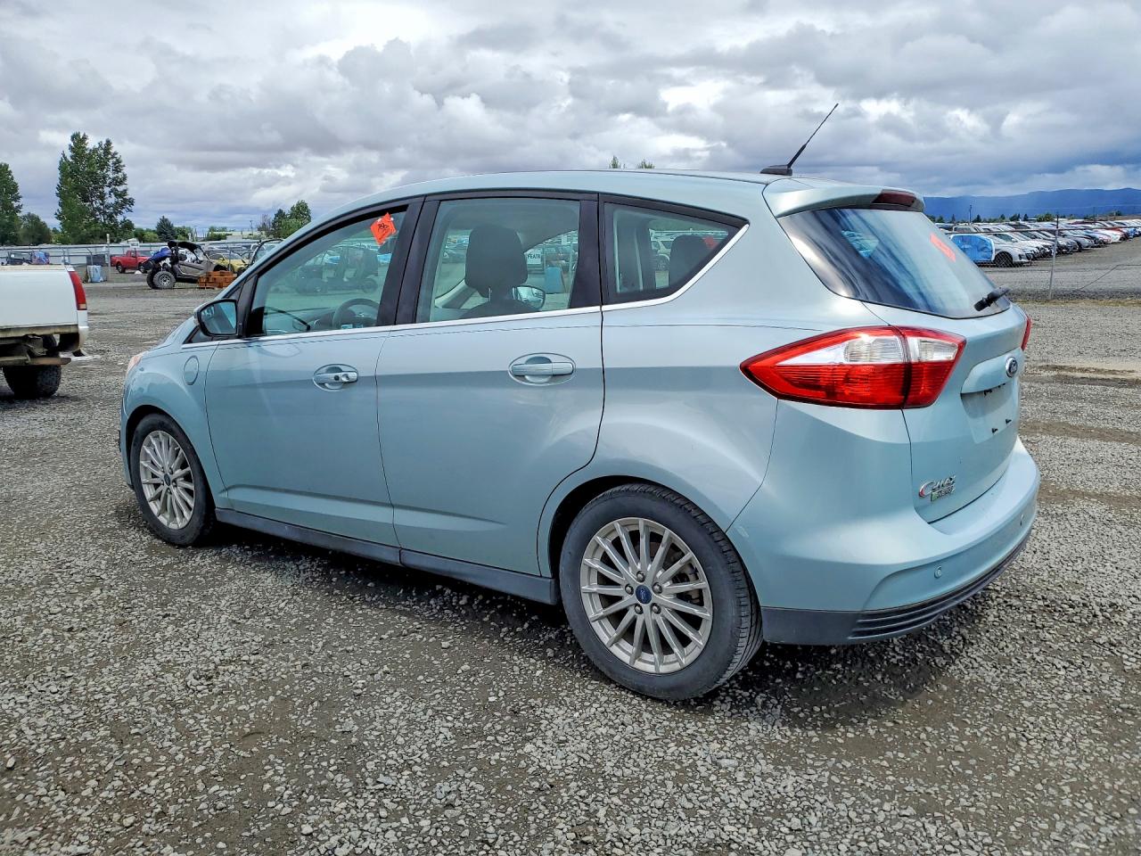 2013 Ford C-max Energi Teal vin: 1FADP5CUXDL521603