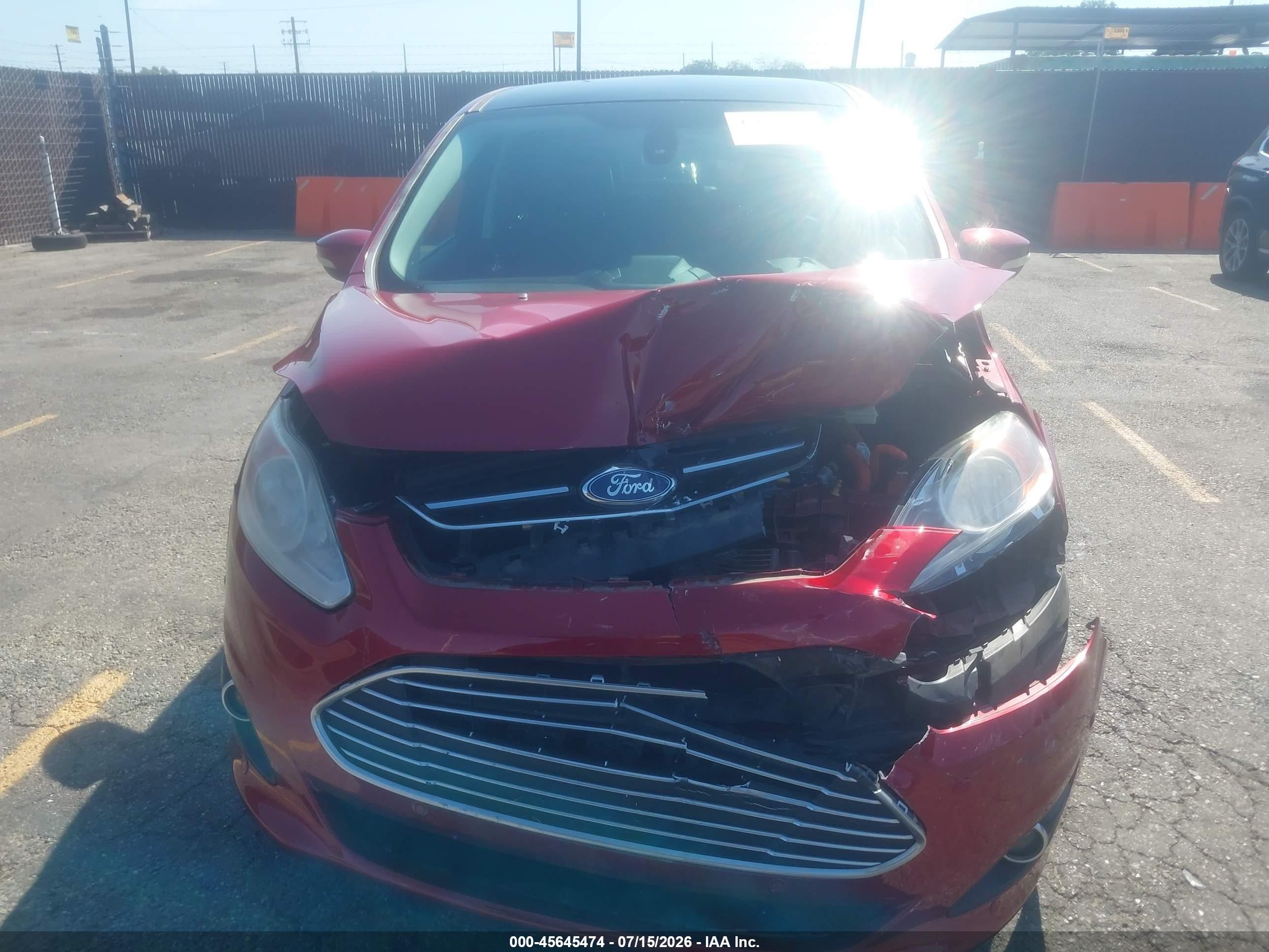 2013 Ford C-max Energi Sel Красный vin: 1FADP5CUXDL536599