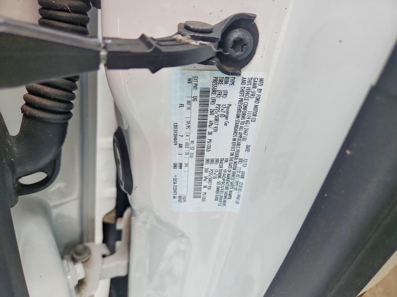 2014 Ford C-max Premium White vin: 1FADP5CUXEL500512