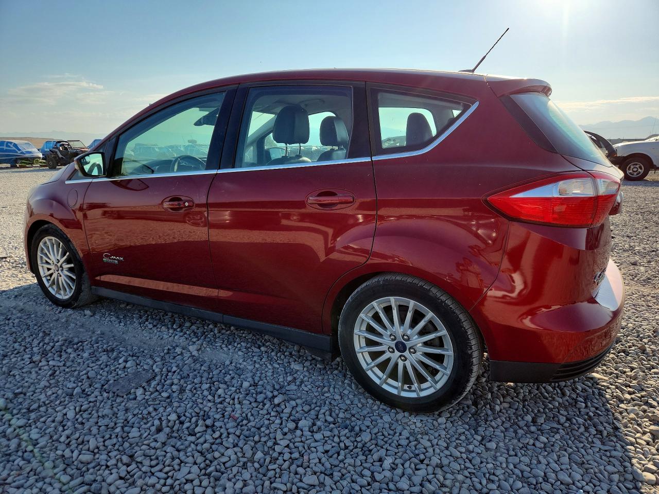 2015 Ford C-max Premium Sel Red vin: 1FADP5CUXFL104825