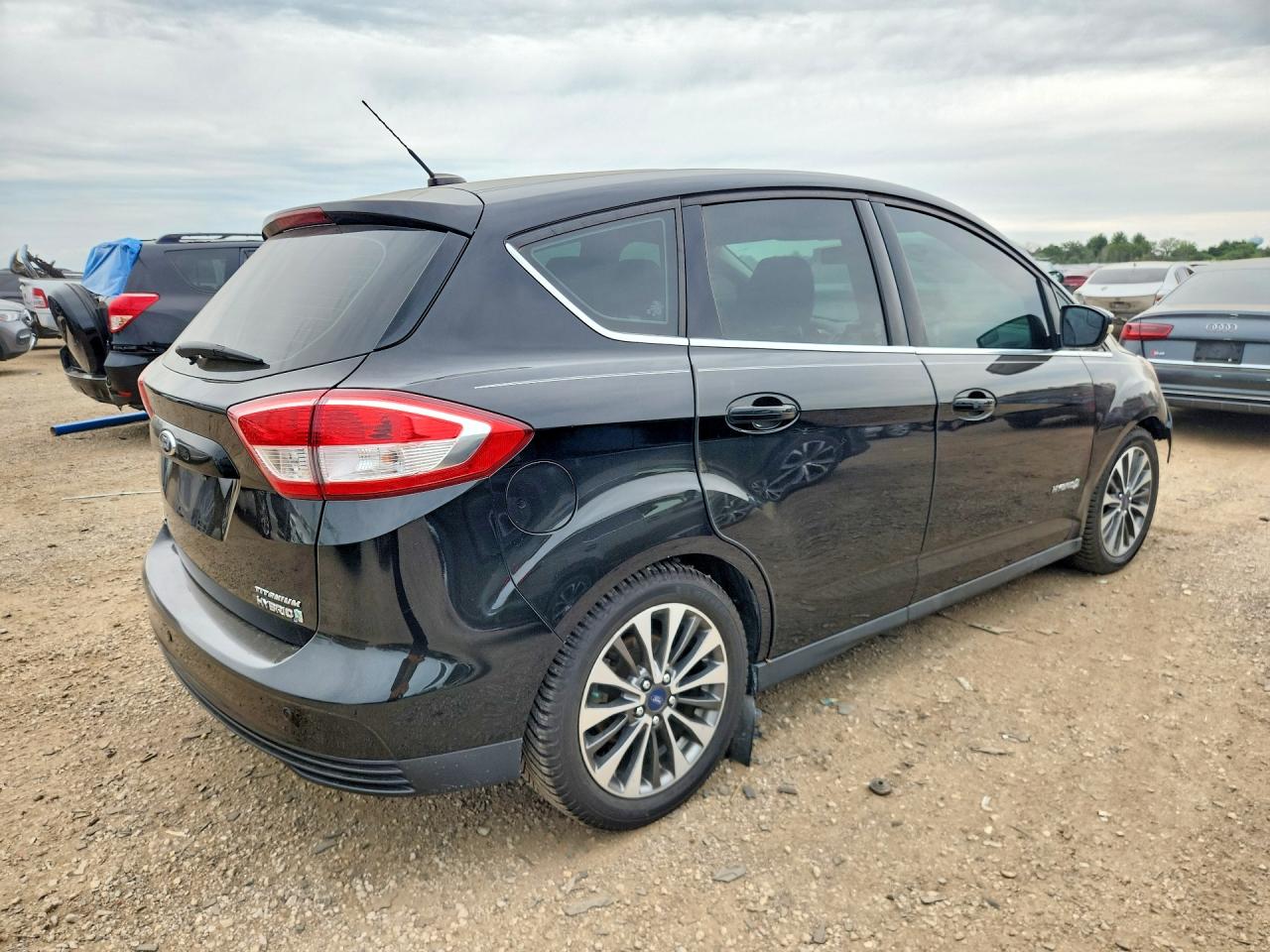 2017 Ford C-max Titanium Black vin: 1FADP5DU6HL118626