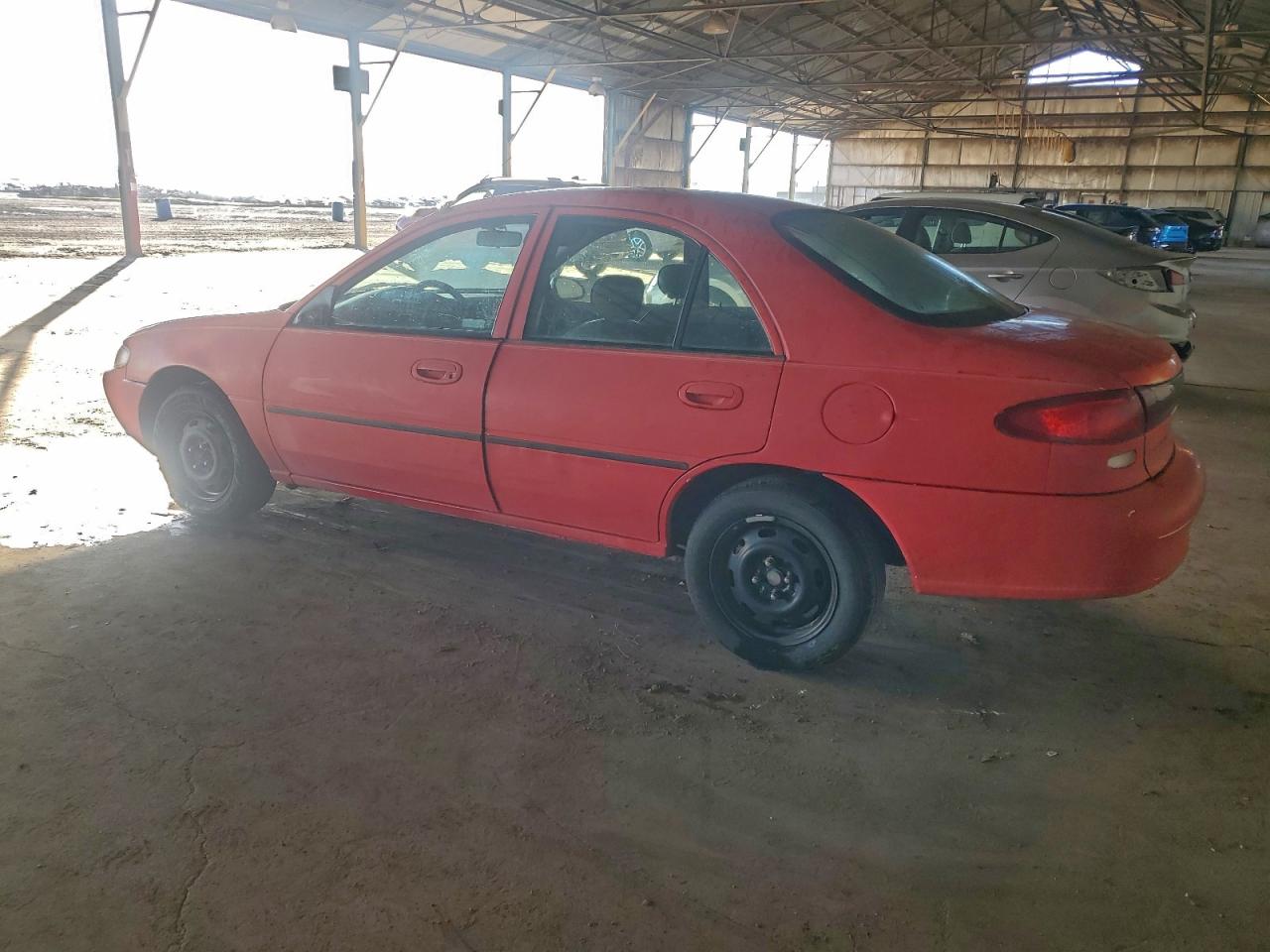 1998 Ford Escort Lx Red vin: 1FAFP10P0WW167866