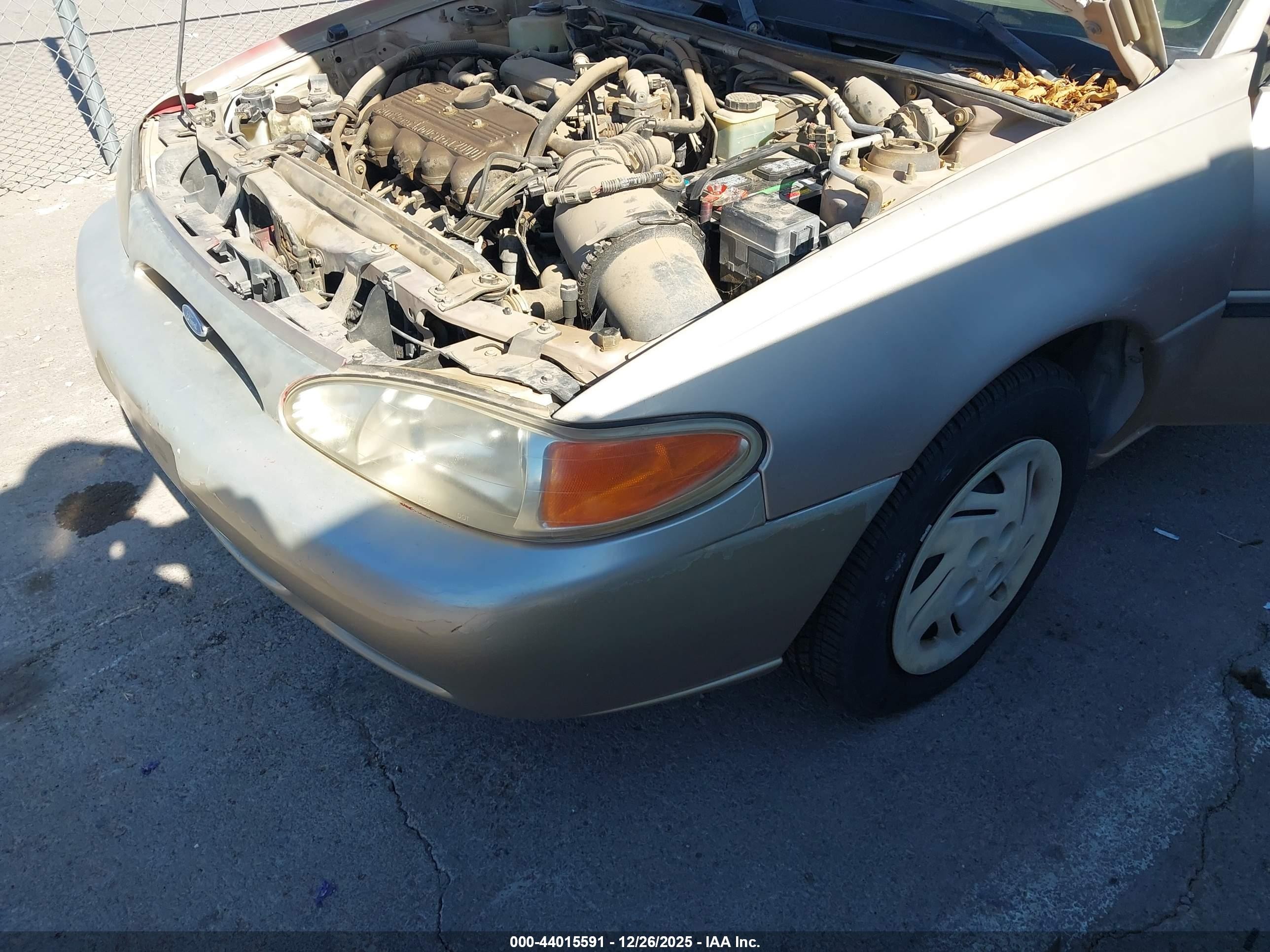 1998 Ford Escort Lx Brown vin: 1FAFP10P1WW236564
