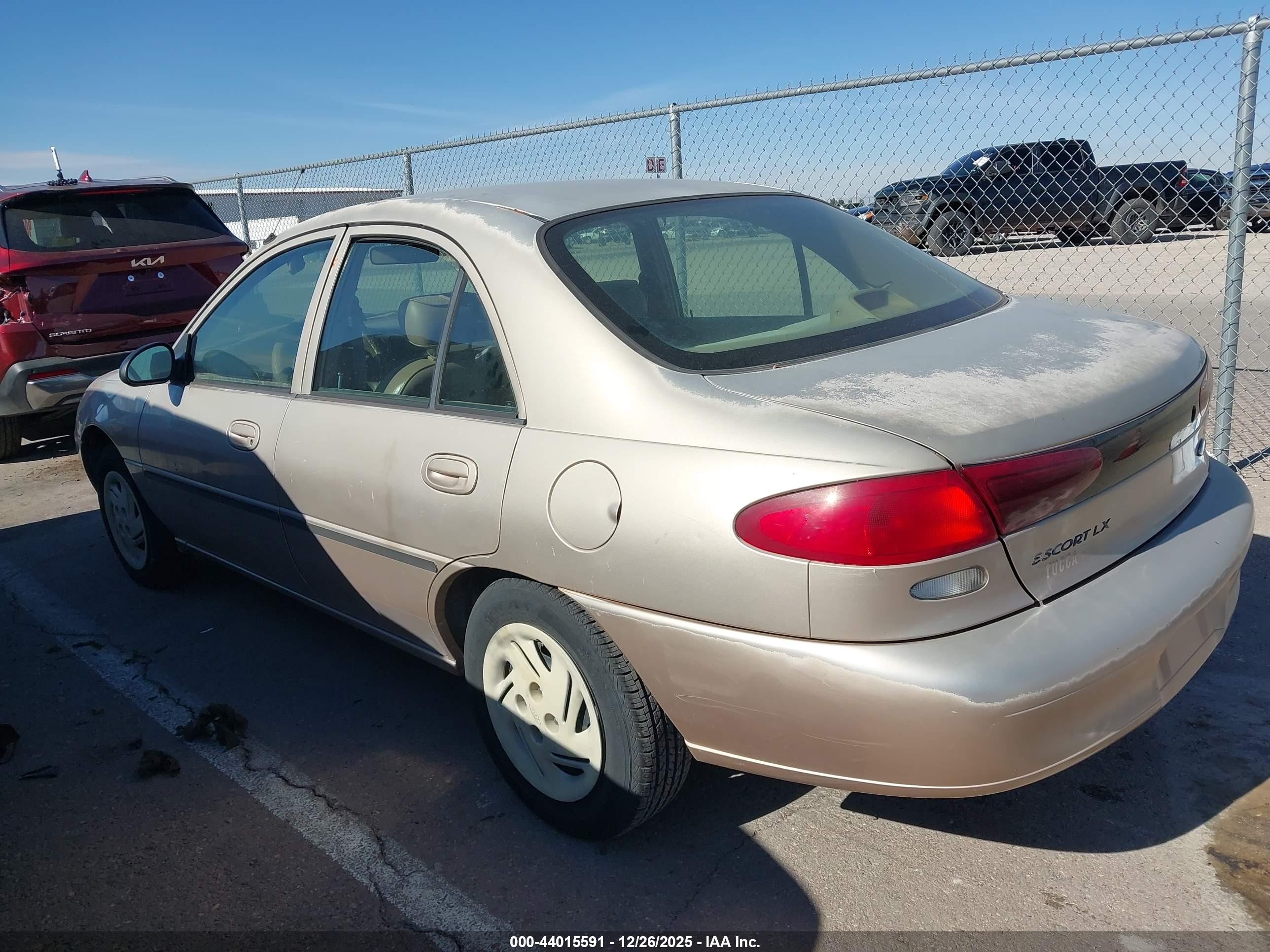 1998 Ford Escort Lx Brown vin: 1FAFP10P1WW236564