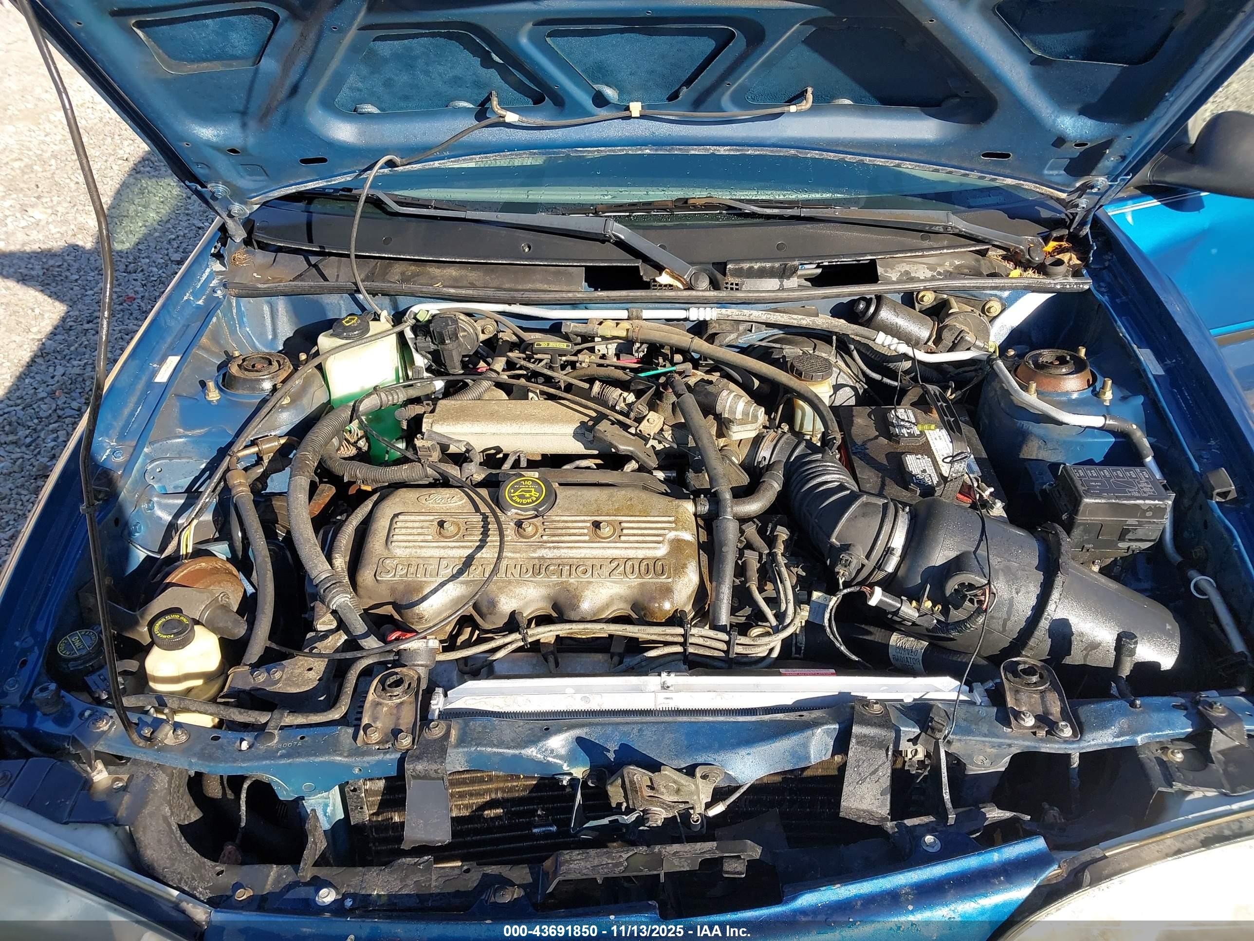 1998 Ford Escort Lx Blue vin: 1FAFP10P2WW214234