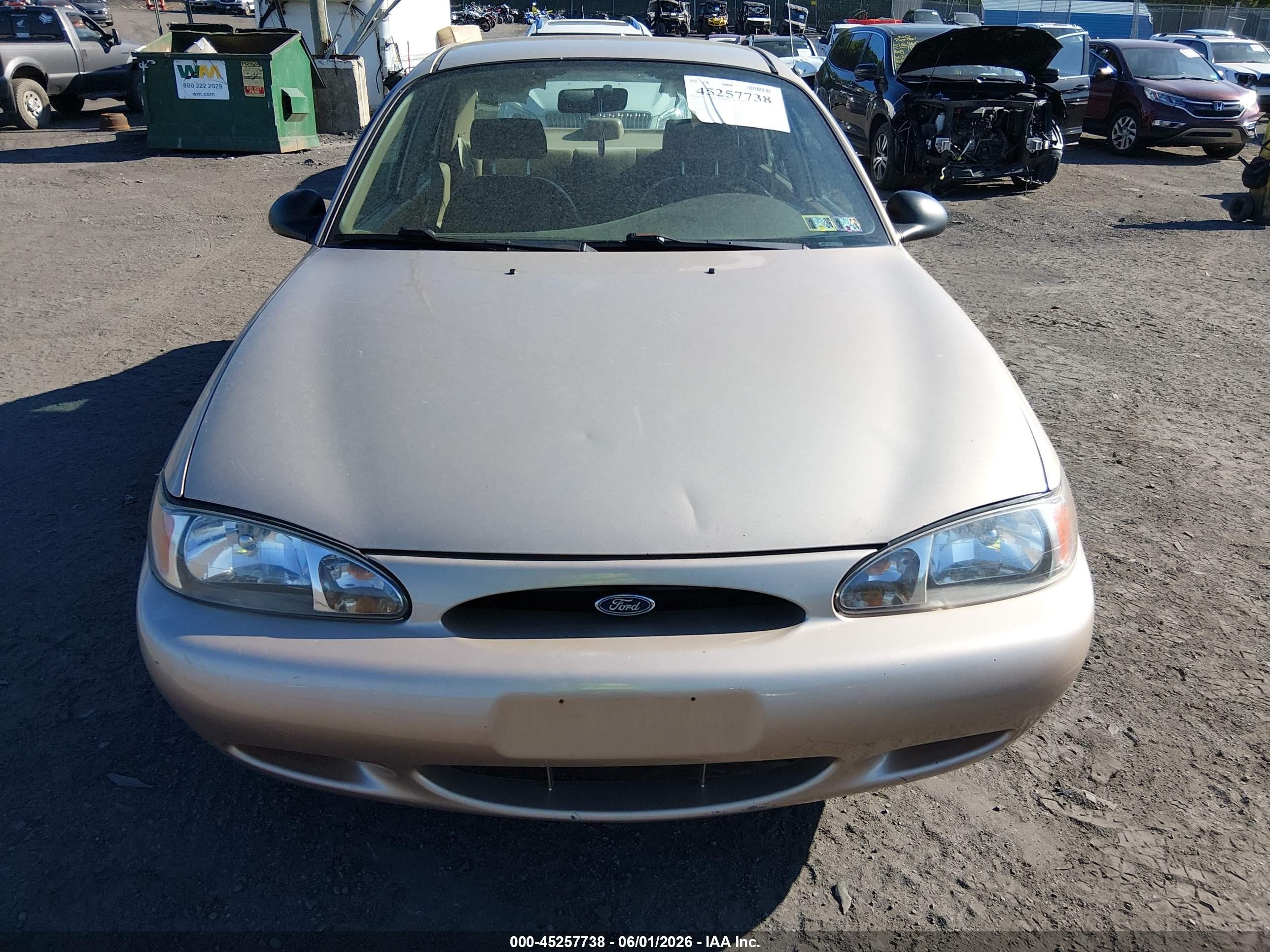 1998 Ford Escort Lx Gold vin: 1FAFP10P6WW292192