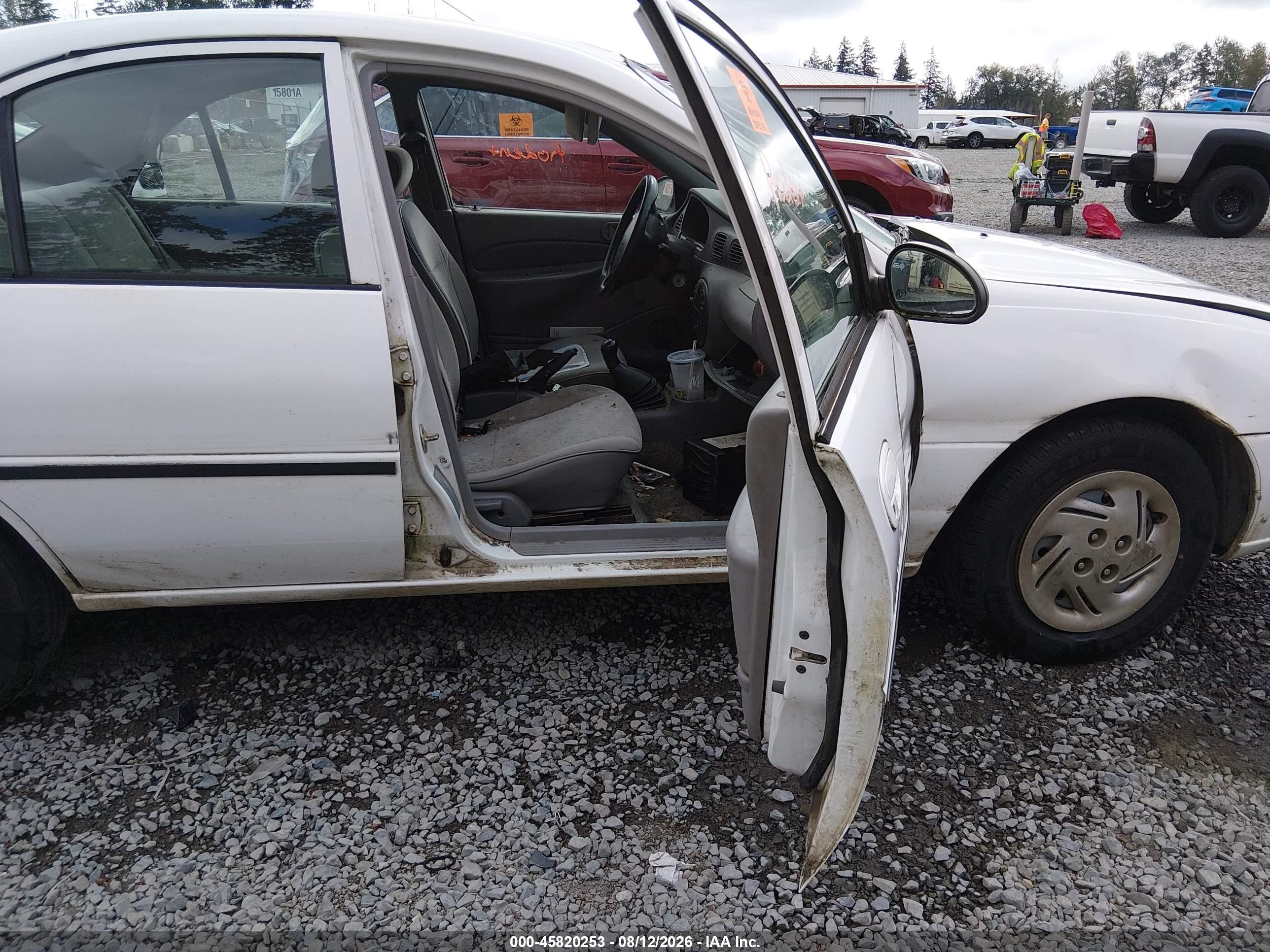 1998 Ford Escort Lx White vin: 1FAFP10P8WW301006
