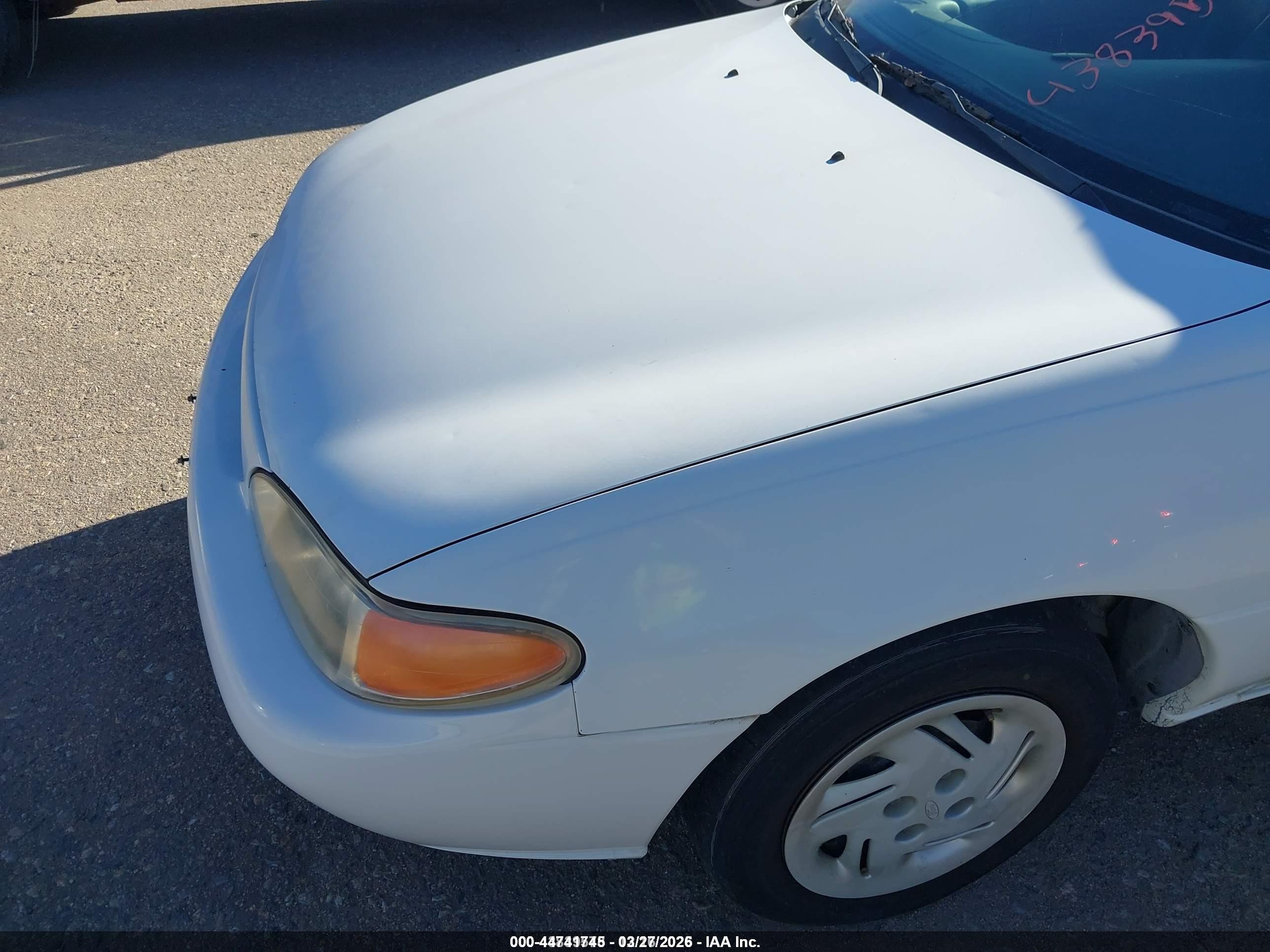 1999 Ford Escort Lx White vin: 1FAFP10P8XW221545