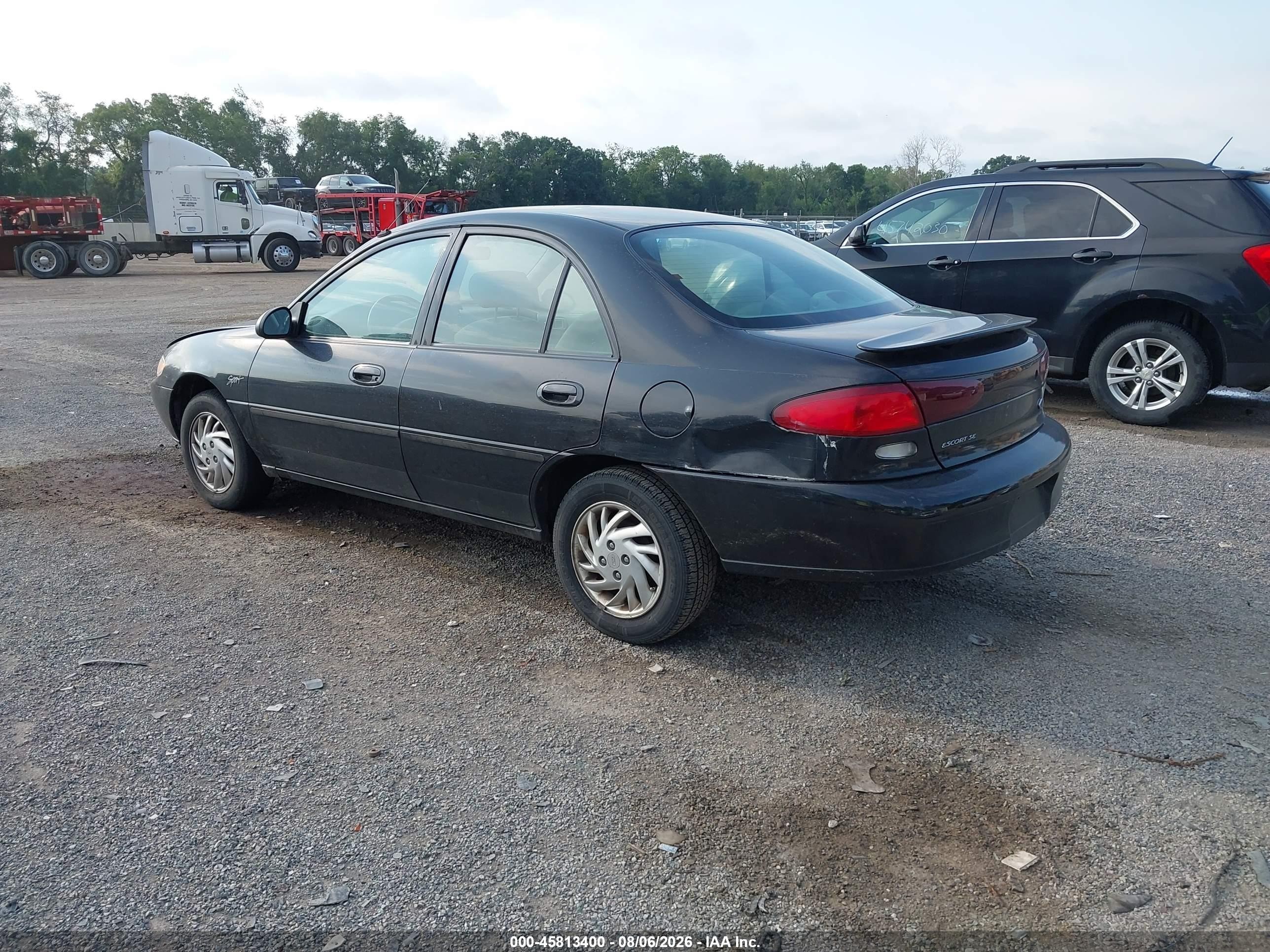1998 Ford Escort Se Black vin: 1FAFP13P0WW276419