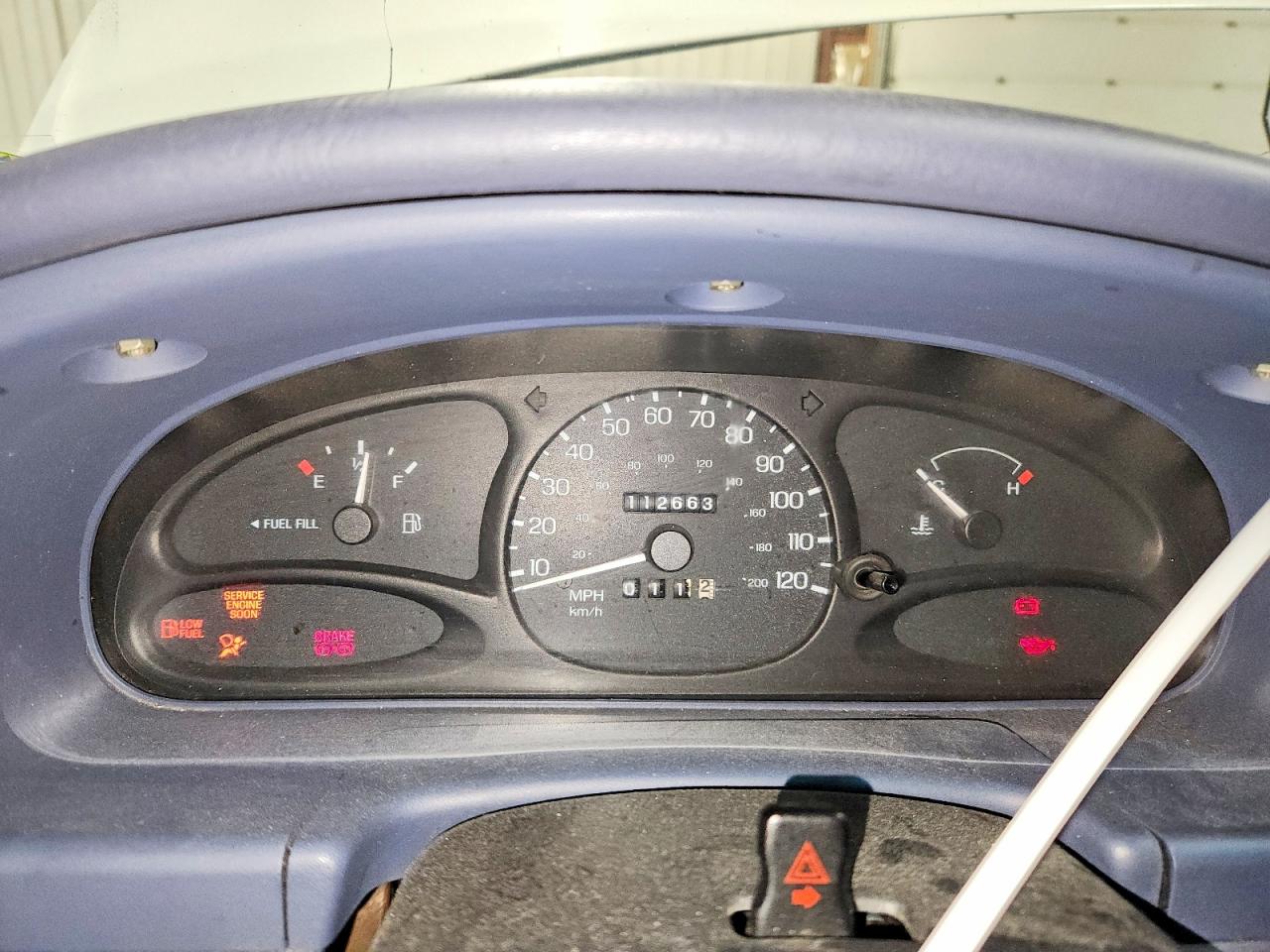 1999 Ford Escort Se White vin: 1FAFP13P1XW218367