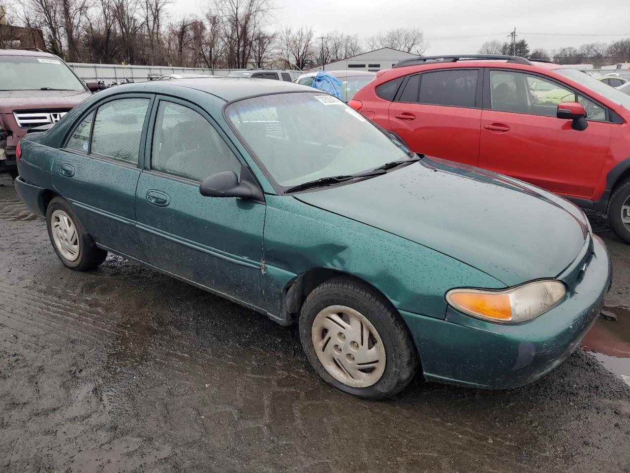 1999 Ford Escort Se Green vin: 1FAFP13P2XW106306