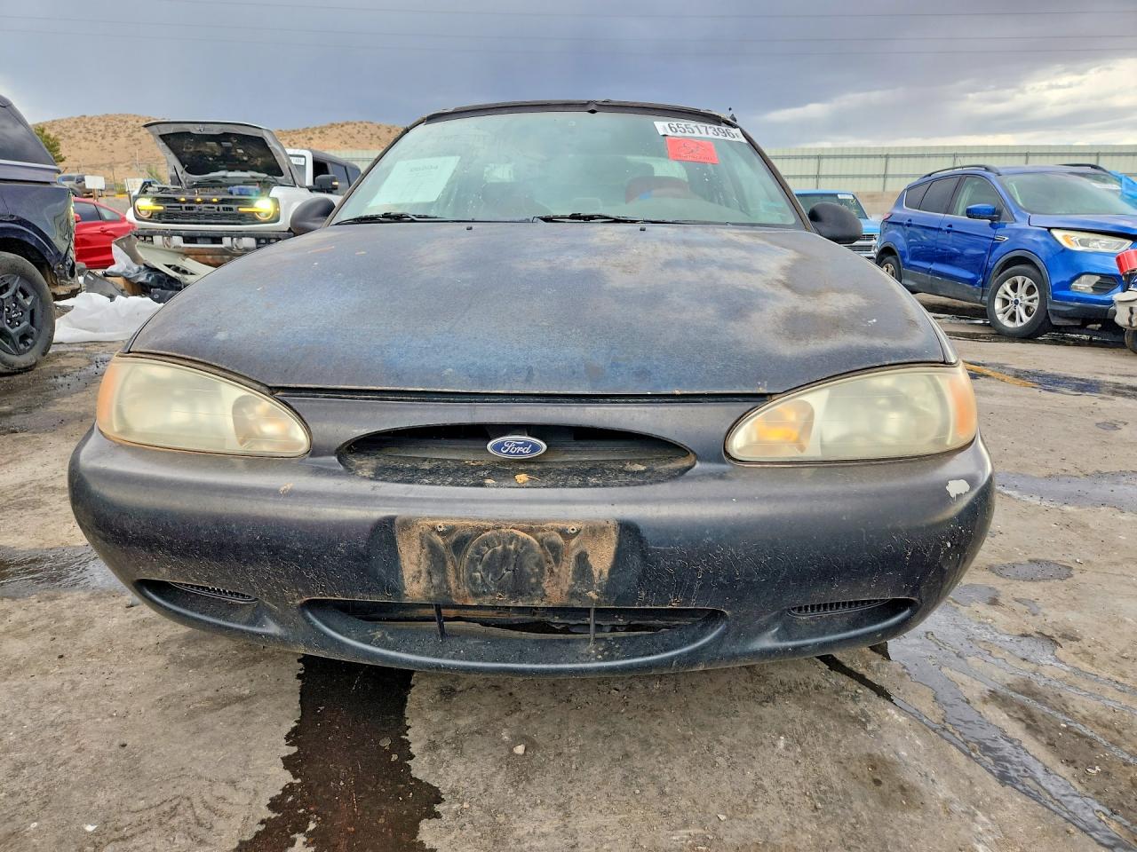 1998 Ford Escort Se Черный vin: 1FAFP13P4WW285396