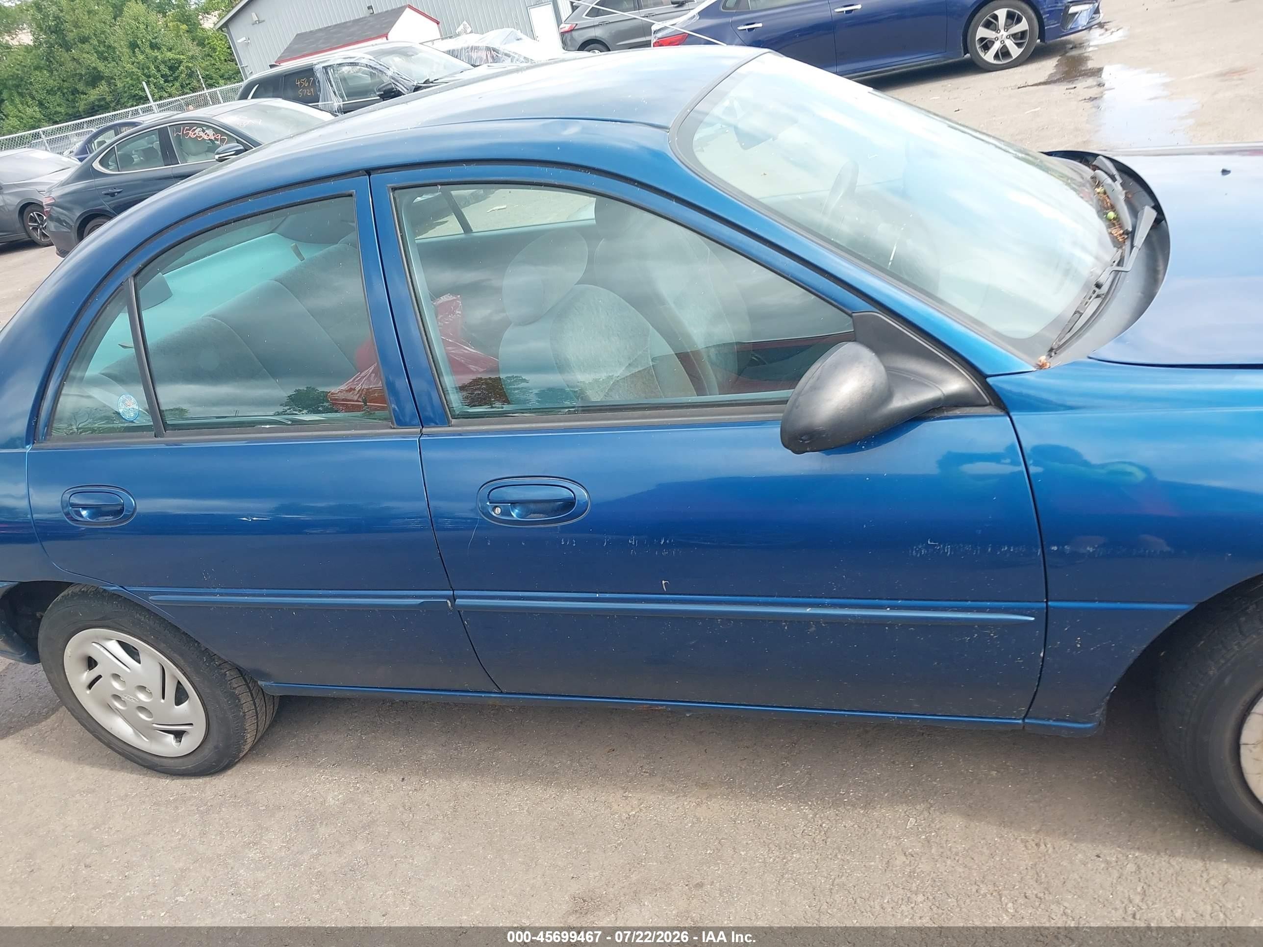 1999 Ford Escort Se Blue vin: 1FAFP13P7XW166047