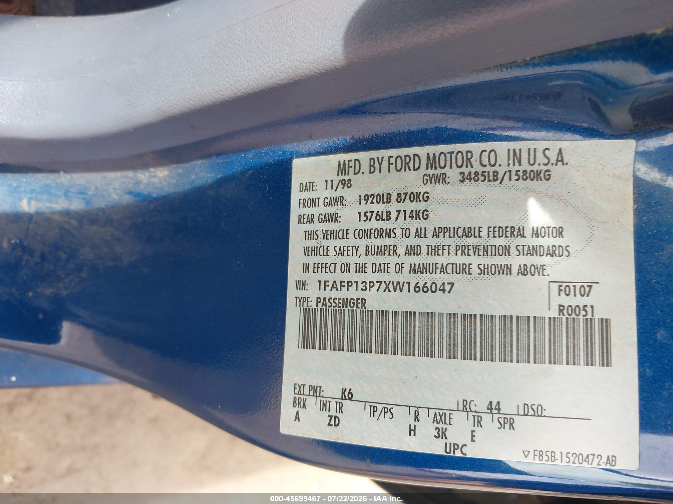 1999 Ford Escort Se Blue vin: 1FAFP13P7XW166047