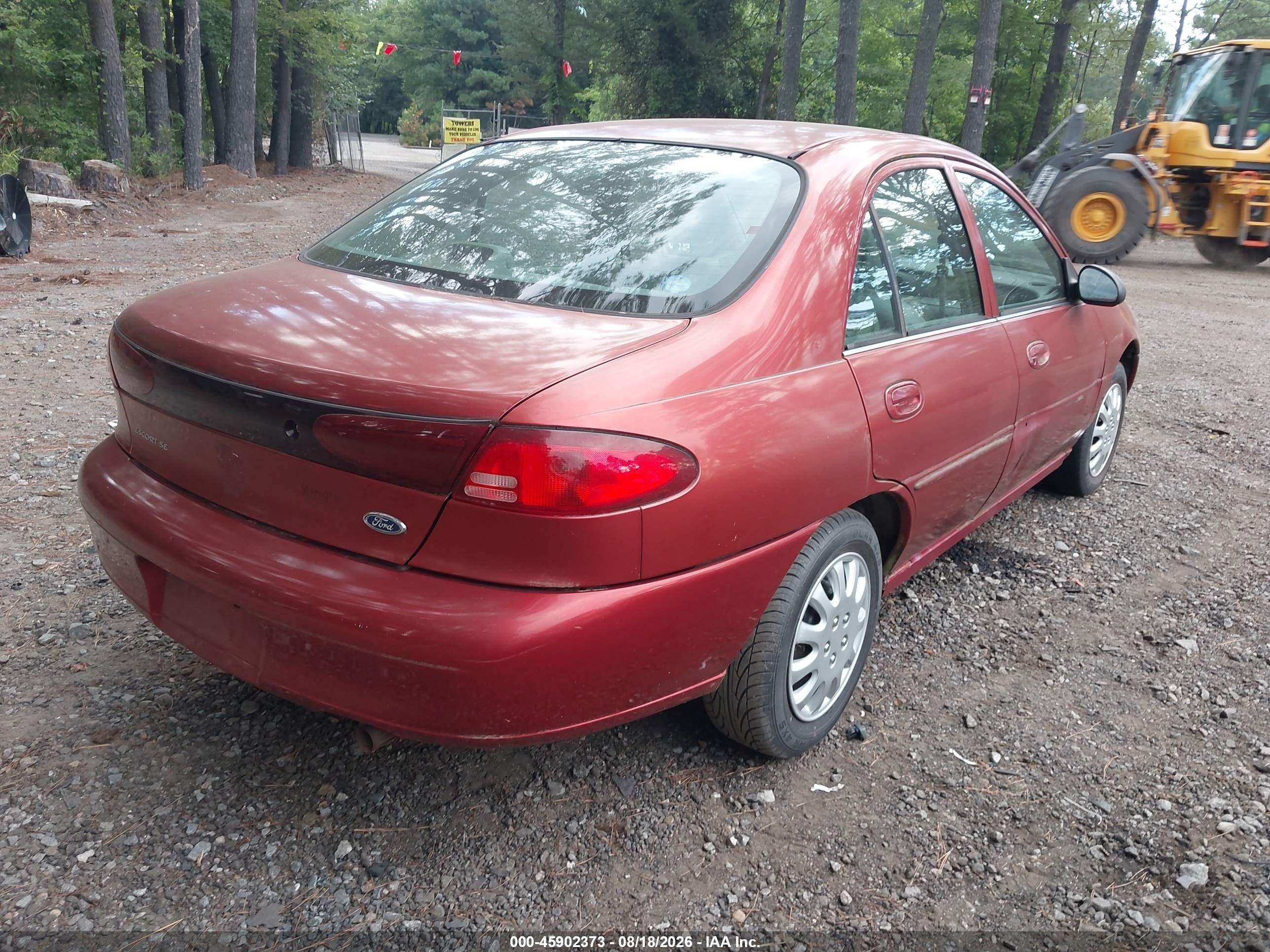 1999 Ford Escort Se Red vin: 1FAFP13PXXW248323
