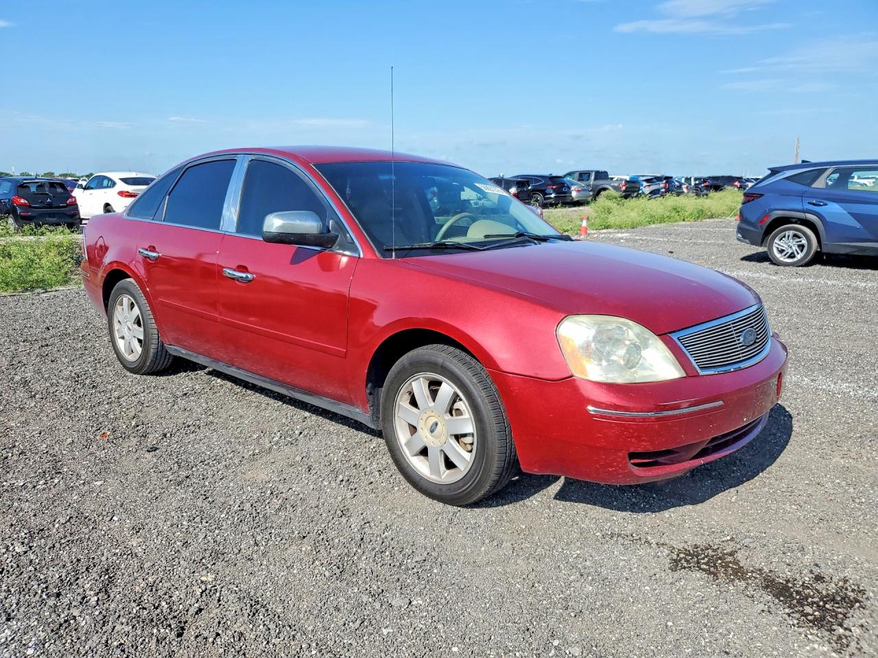 2005 Ford Five Hundred Se Бордовый vin: 1FAFP23135G135774