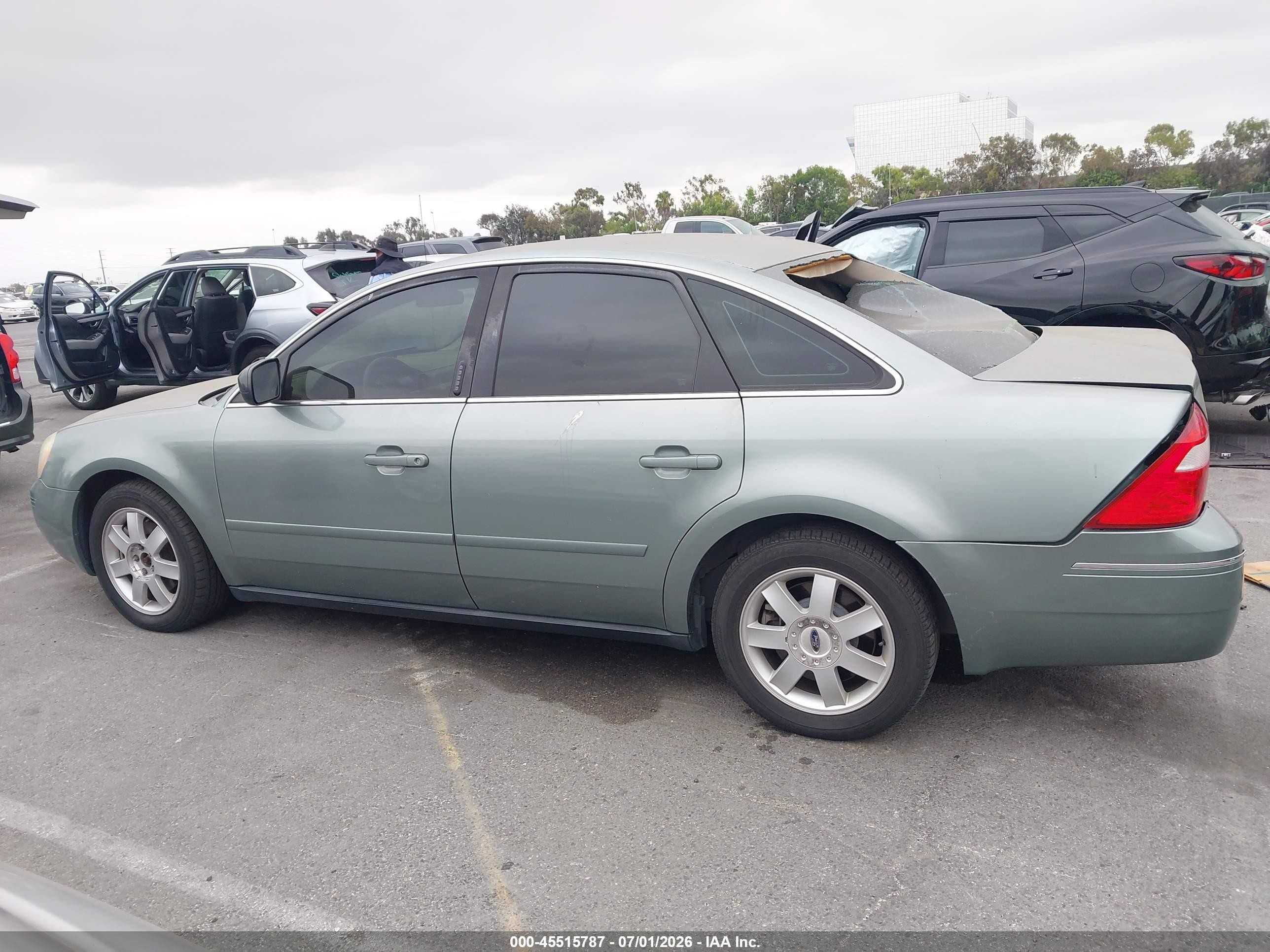2005 Ford Five Hundred Se Green vin: 1FAFP23145G107756