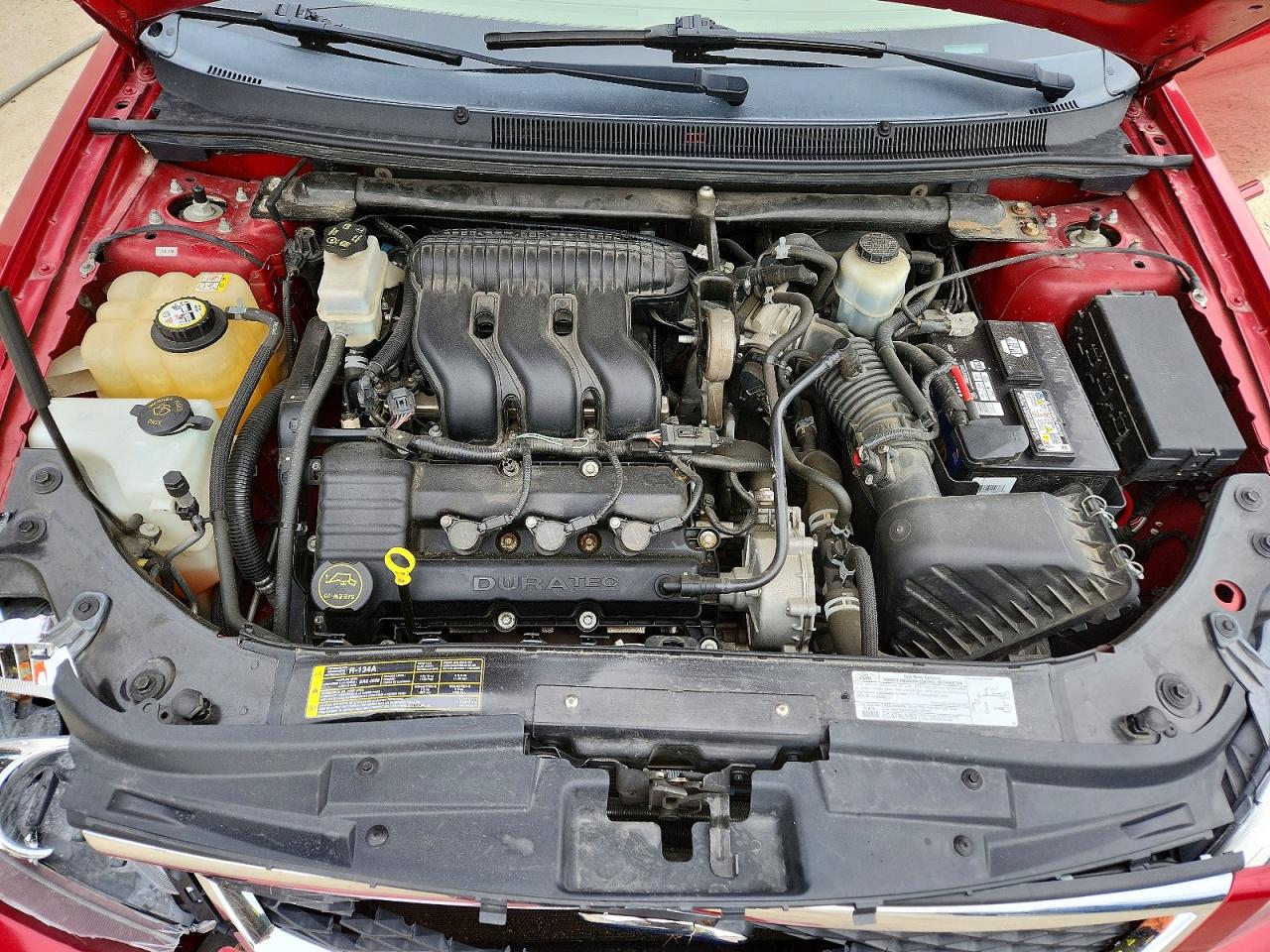 2006 Ford Five Hundred Se Red vin: 1FAFP23146G164945