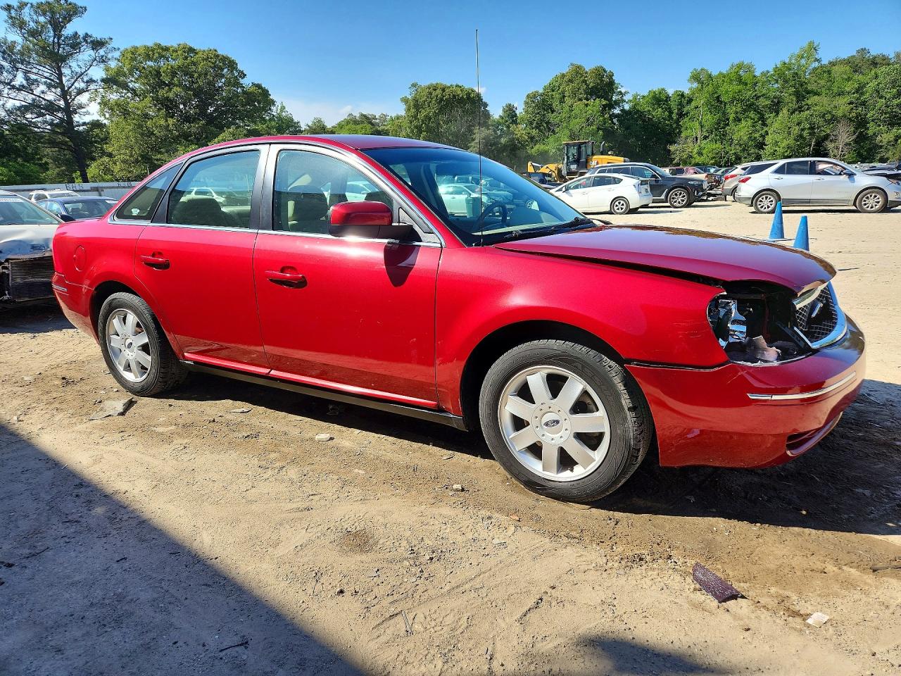 2006 Ford Five Hundred Se Red vin: 1FAFP23146G164945
