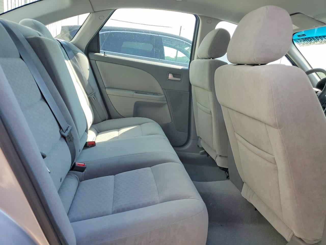 2005 Ford Five Hundred Se Silver vin: 1FAFP23155G134397
