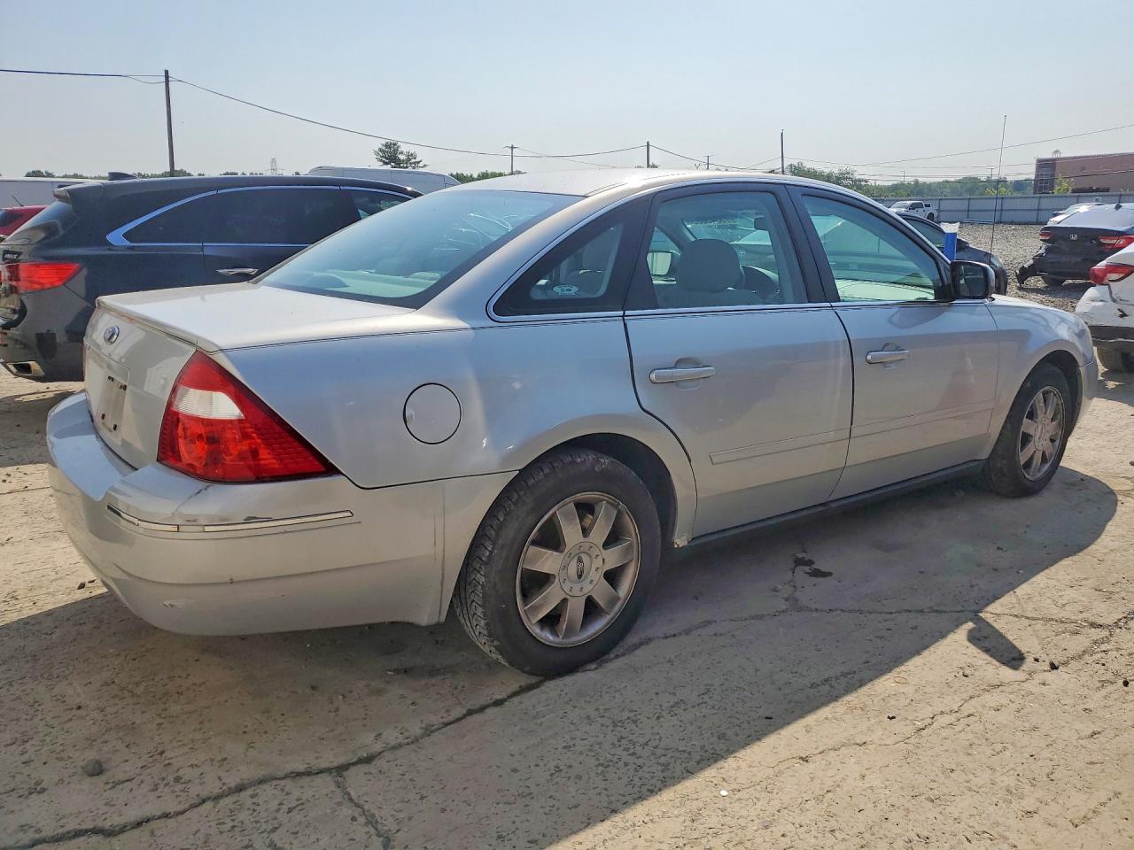 2005 Ford Five Hundred Se Silver vin: 1FAFP23155G134397