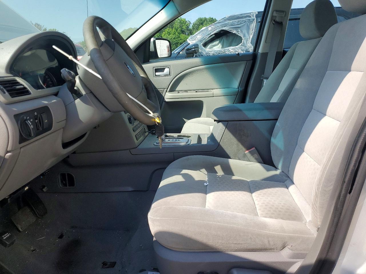2005 Ford Five Hundred Se Silver vin: 1FAFP23155G134397