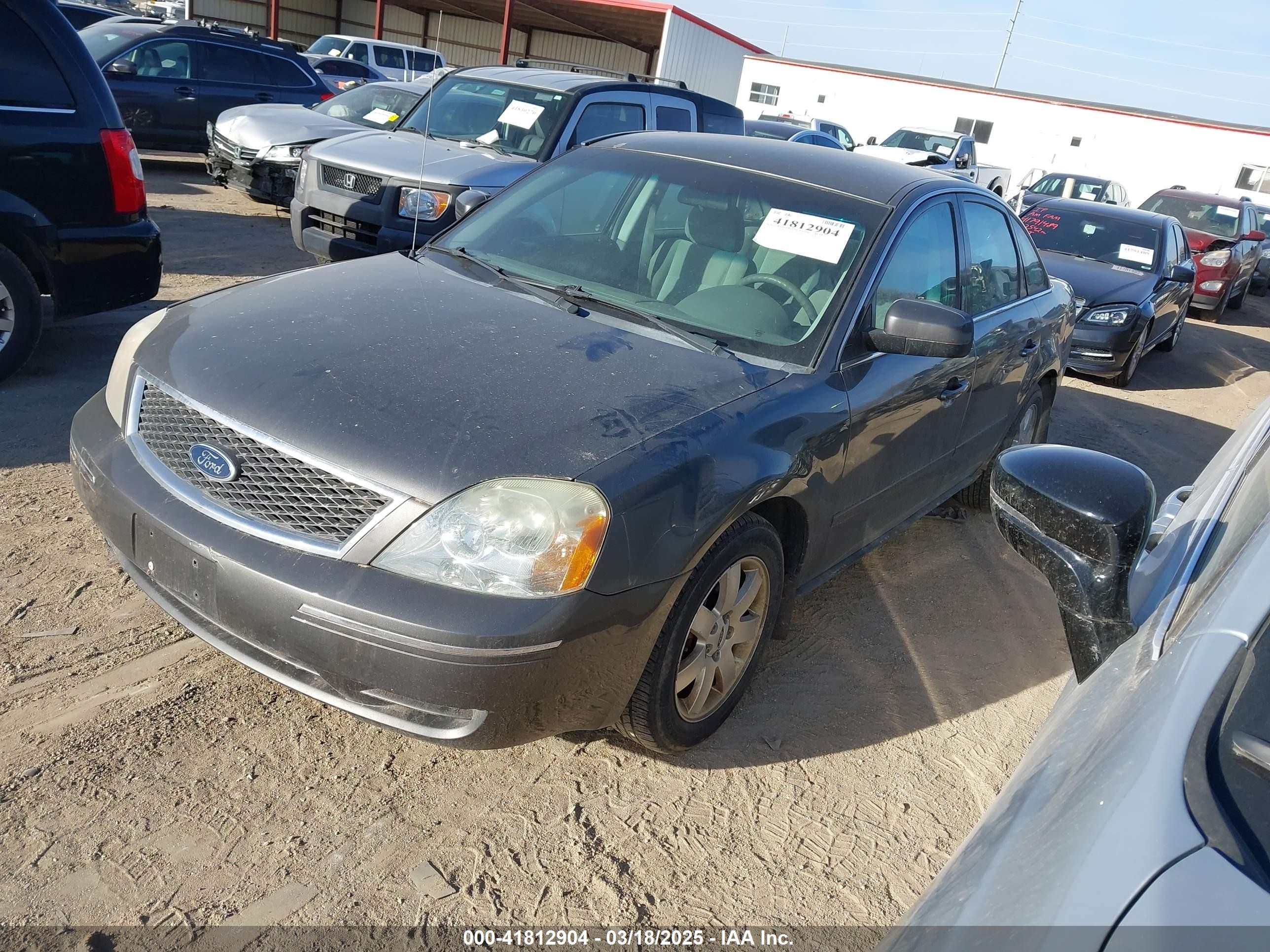 2005 Ford Five Hundred Se Gray vin: 1FAFP23155G136330