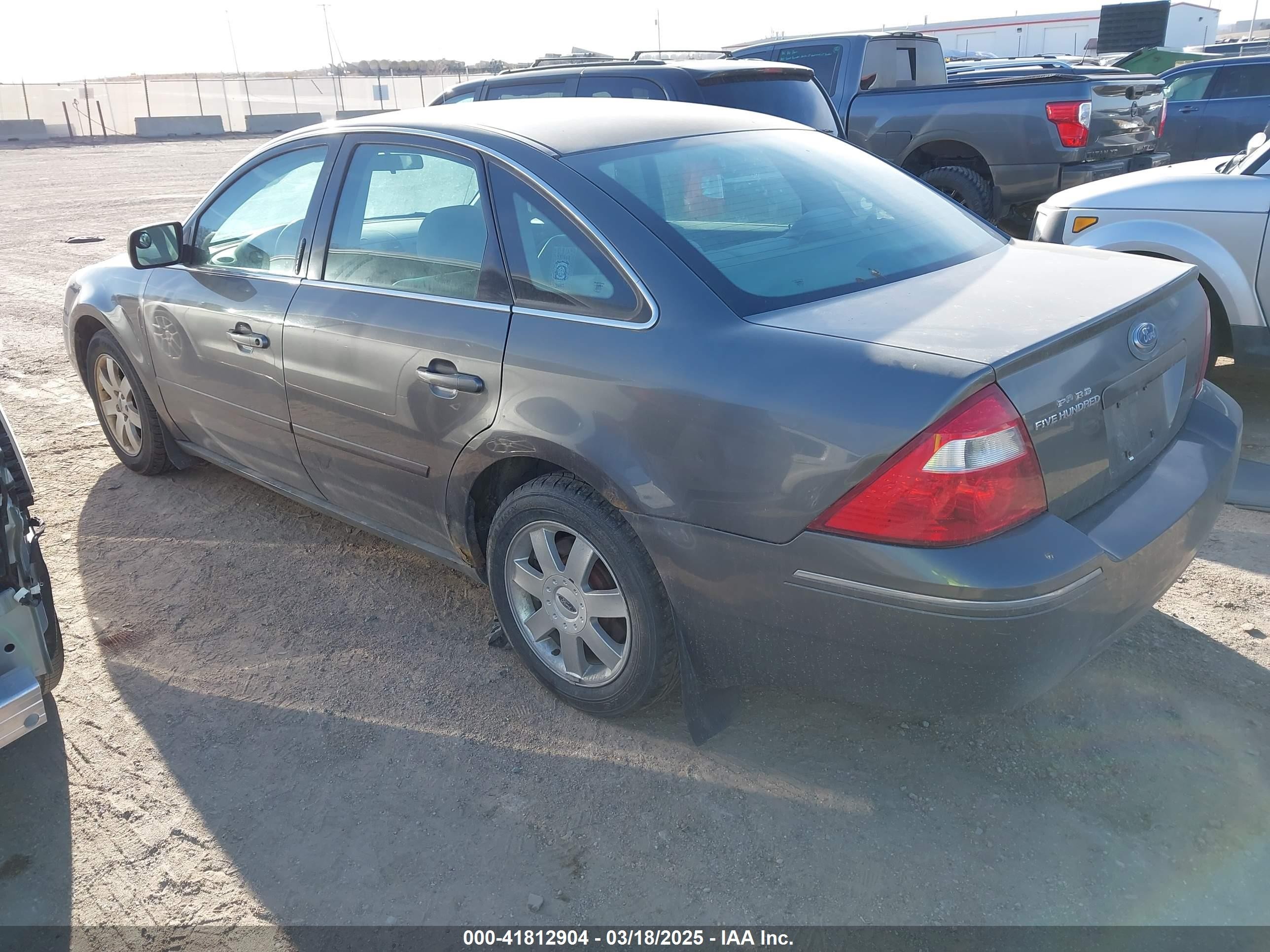 2005 Ford Five Hundred Se Gray vin: 1FAFP23155G136330