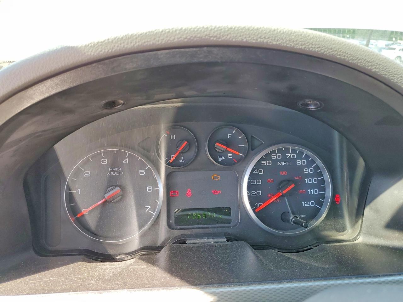 2006 Ford Five Hundred Se Silver vin: 1FAFP23156G185755