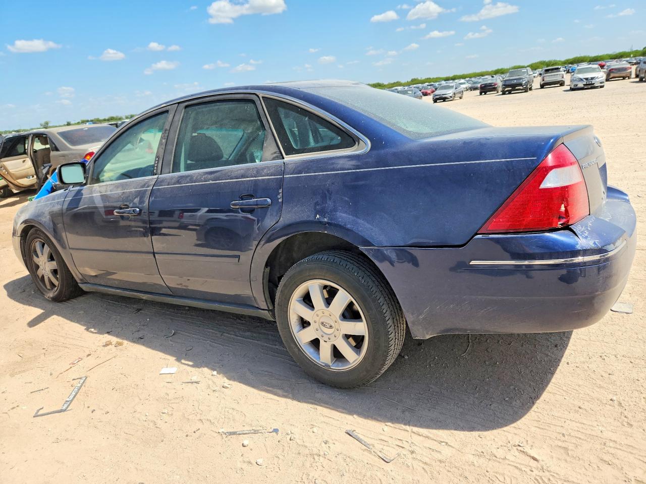 2005 Ford Five Hundred Se Синий vin: 1FAFP23165G149572