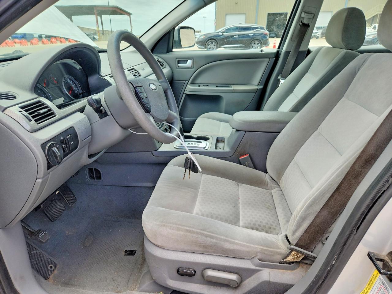 2005 Ford Five Hundred Se Silver vin: 1FAFP23165G156652