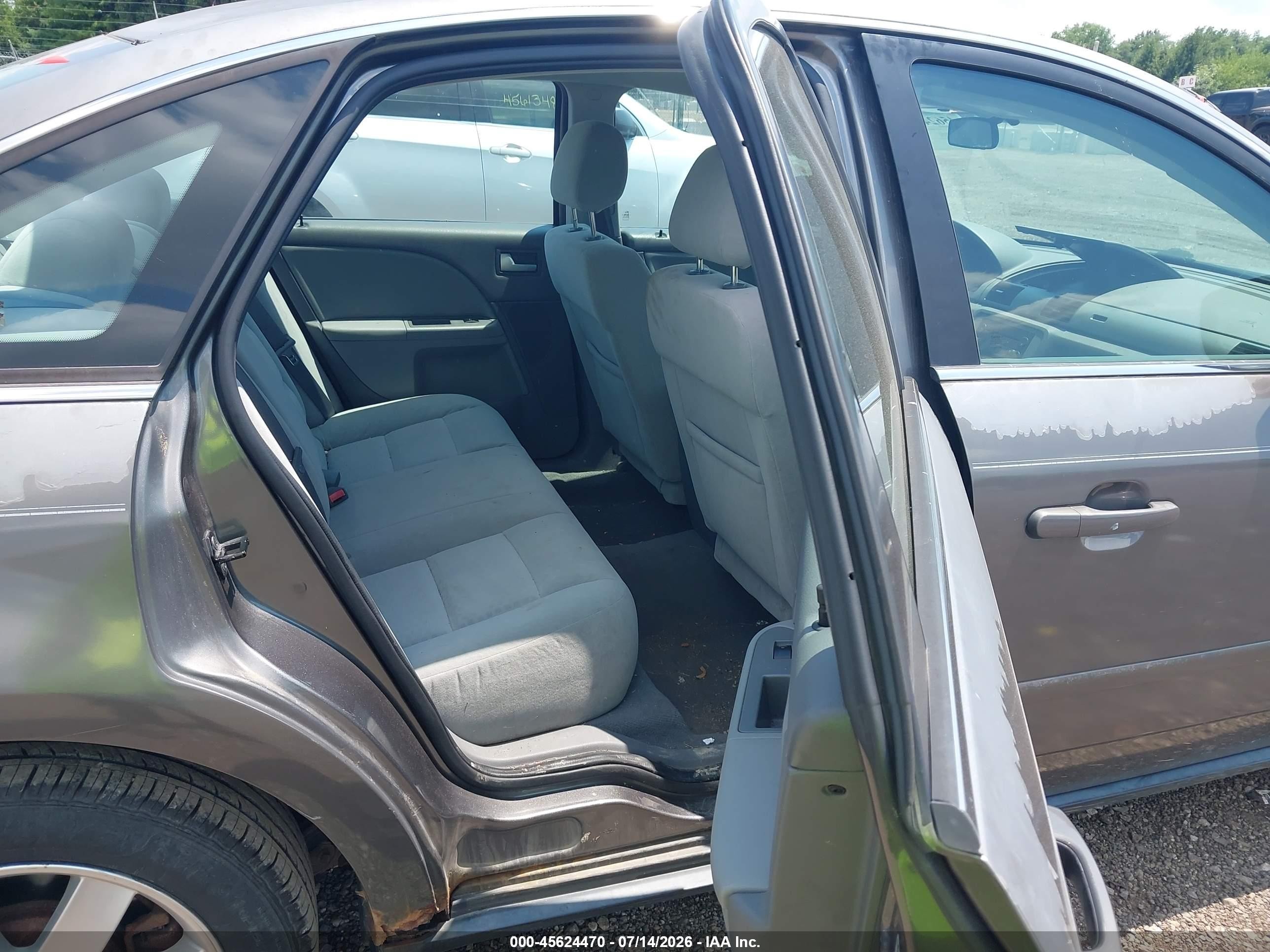 2006 Ford Five Hundred Se Серый vin: 1FAFP23186G102612