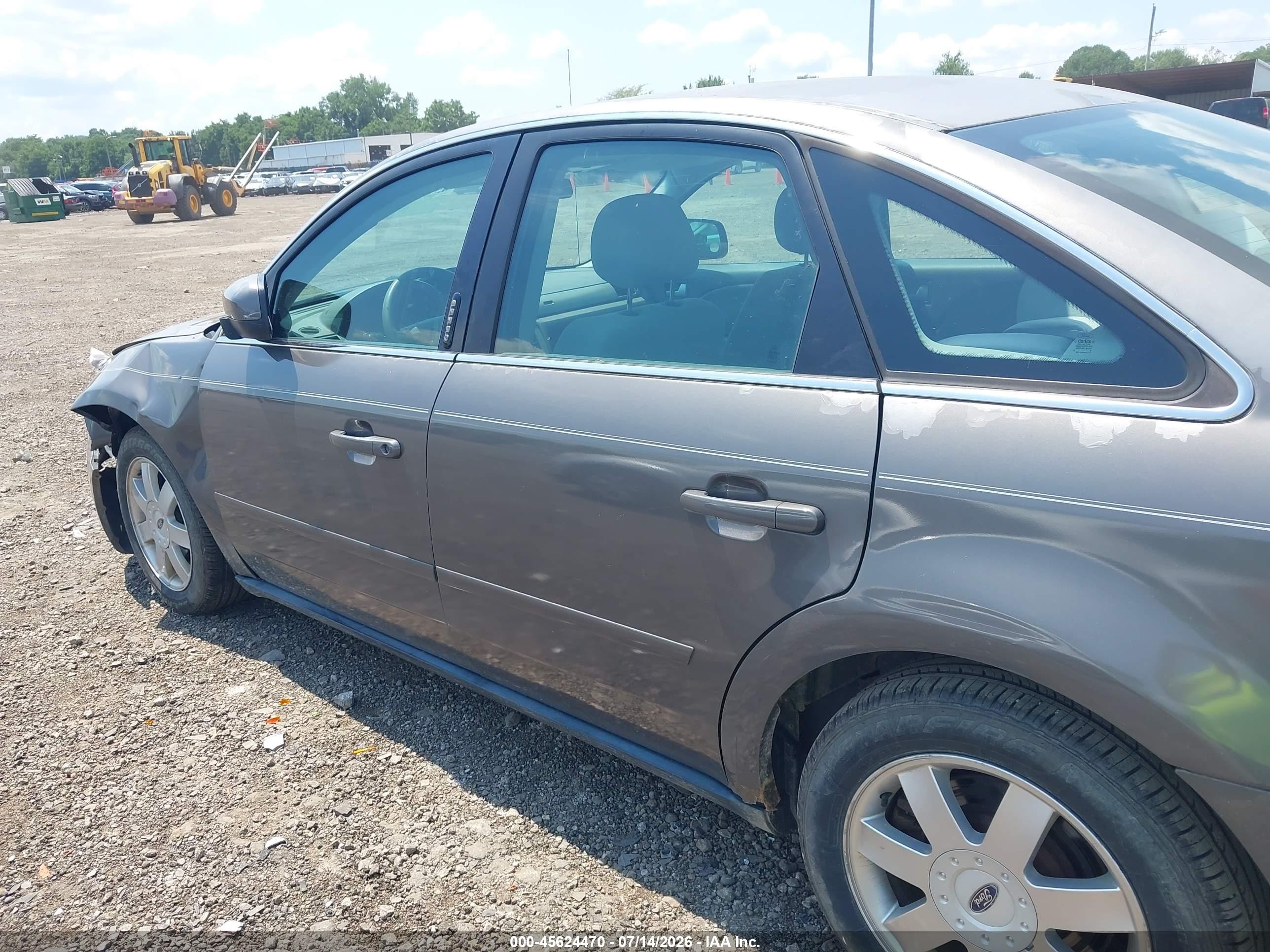 2006 Ford Five Hundred Se Серый vin: 1FAFP23186G102612
