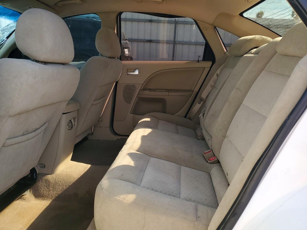 2005 Ford Five Hundred Sel Белый vin: 1FAFP24165G136237