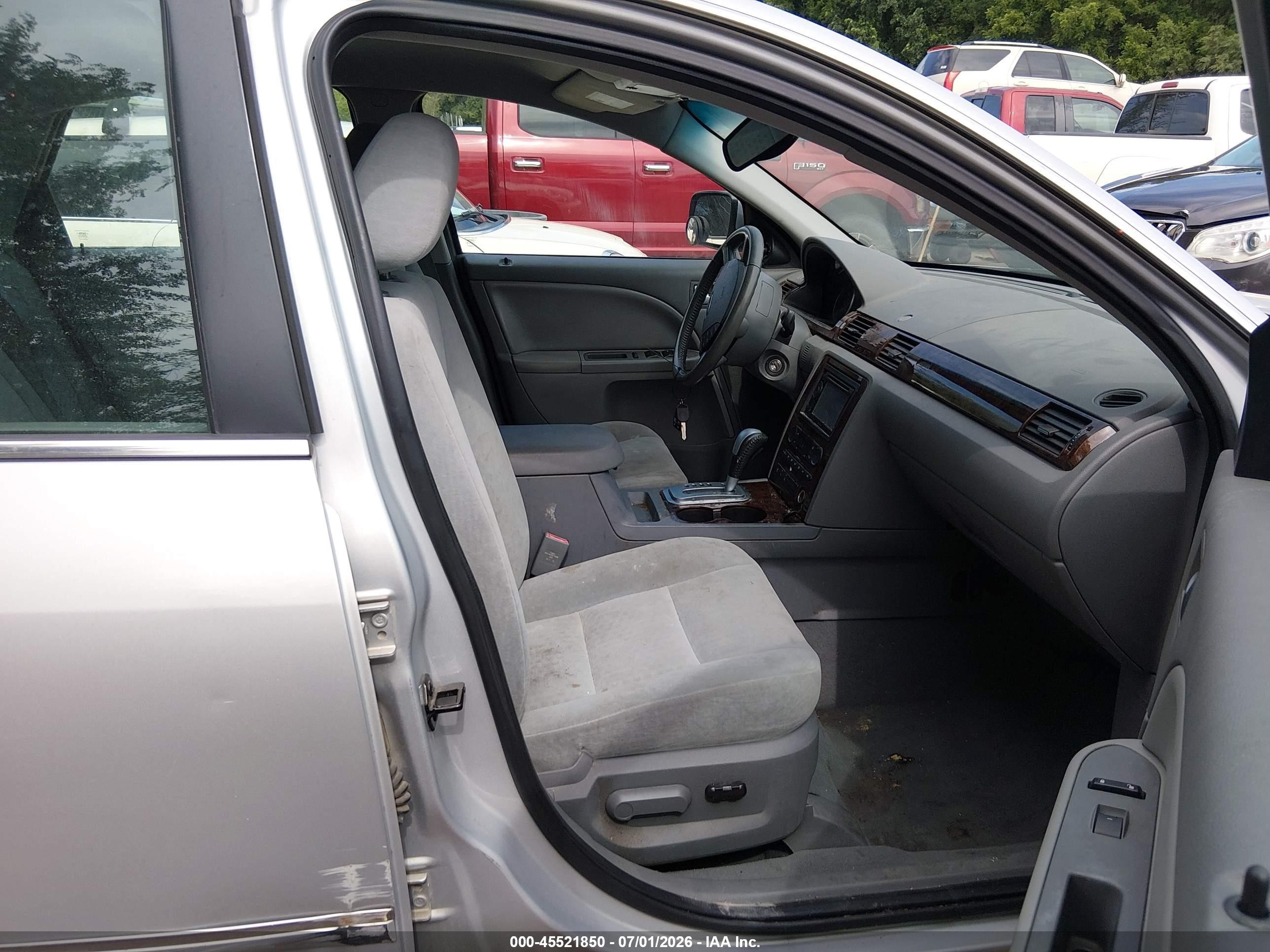 2005 Ford Five Hundred Sel Silver vin: 1FAFP24165G140580