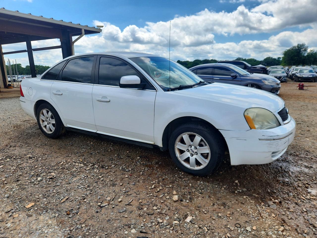 2006 Ford Five Hundred Sel White vin: 1FAFP24166G160376