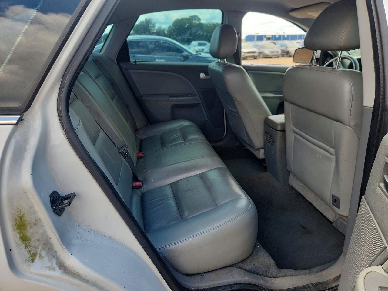 2006 Ford Five Hundred Sel White vin: 1FAFP24166G160376