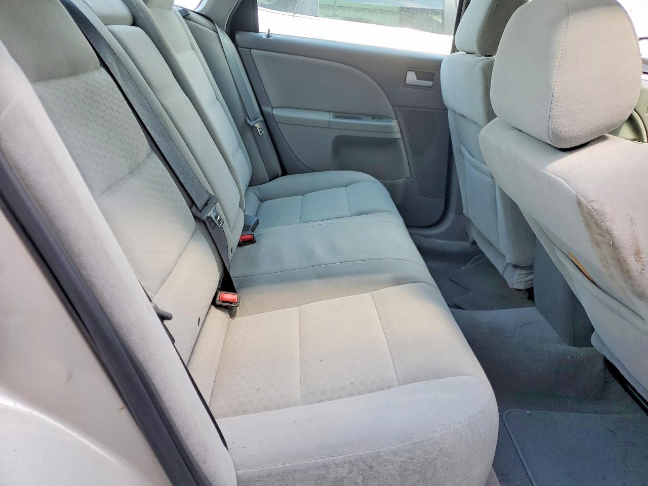 2007 Ford Five Hundred Sel Silver vin: 1FAFP24177G103492
