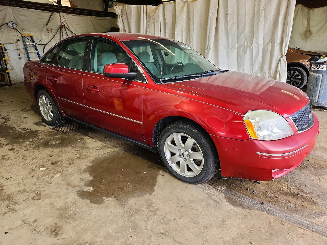 2005 Ford Five Hundred Sel Red vin: 1FAFP24185G113249